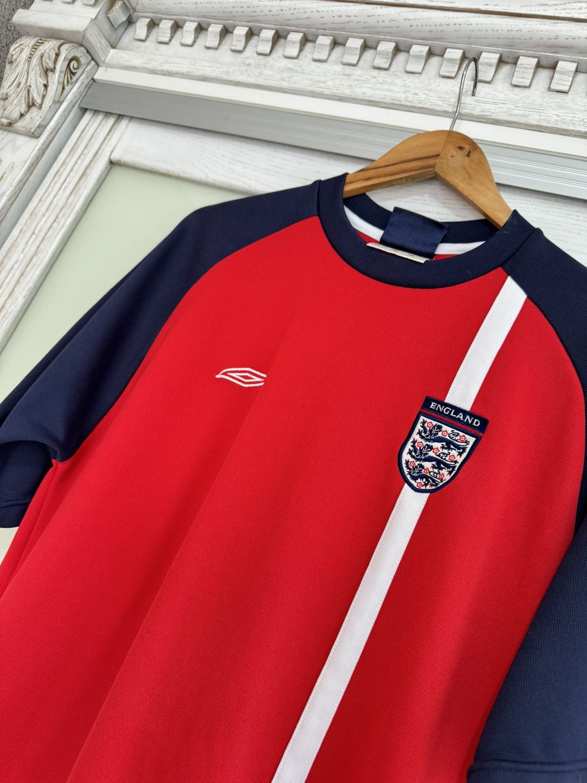 Umbro × Vintage Vintage England 2001-2002 Soccer Training Jersey Football Size US XL / EU 56 / 4 - 5 Thumbnail