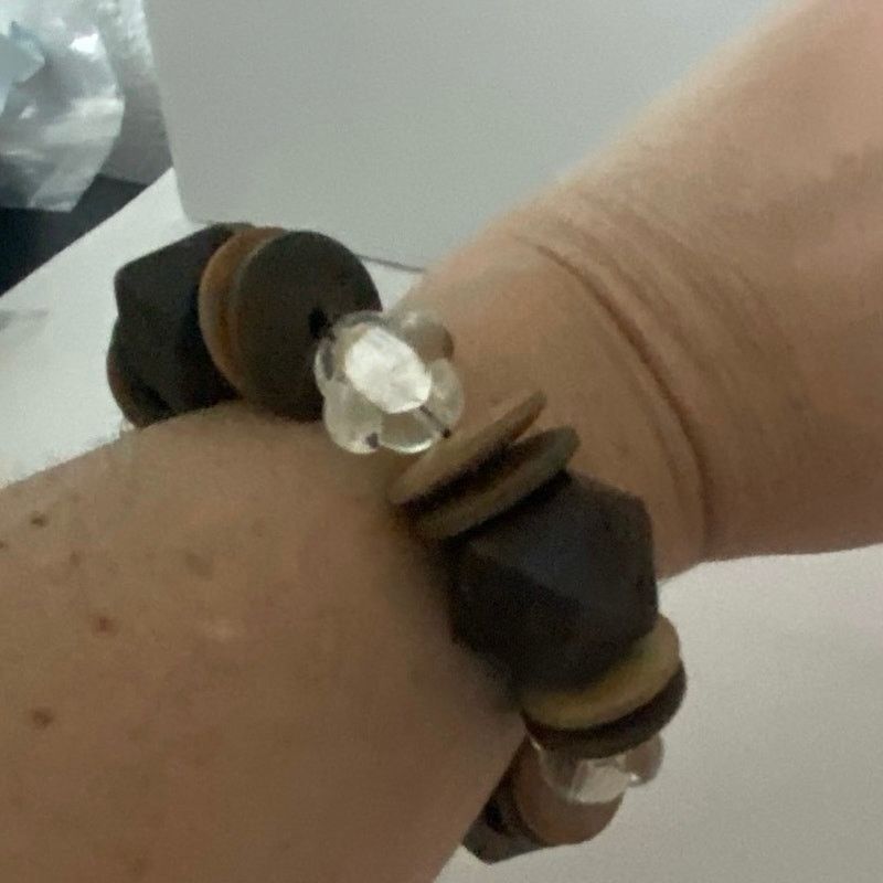 Handmade chunky wood bead bracelet Size ONE SIZE - 1 Thumbnail