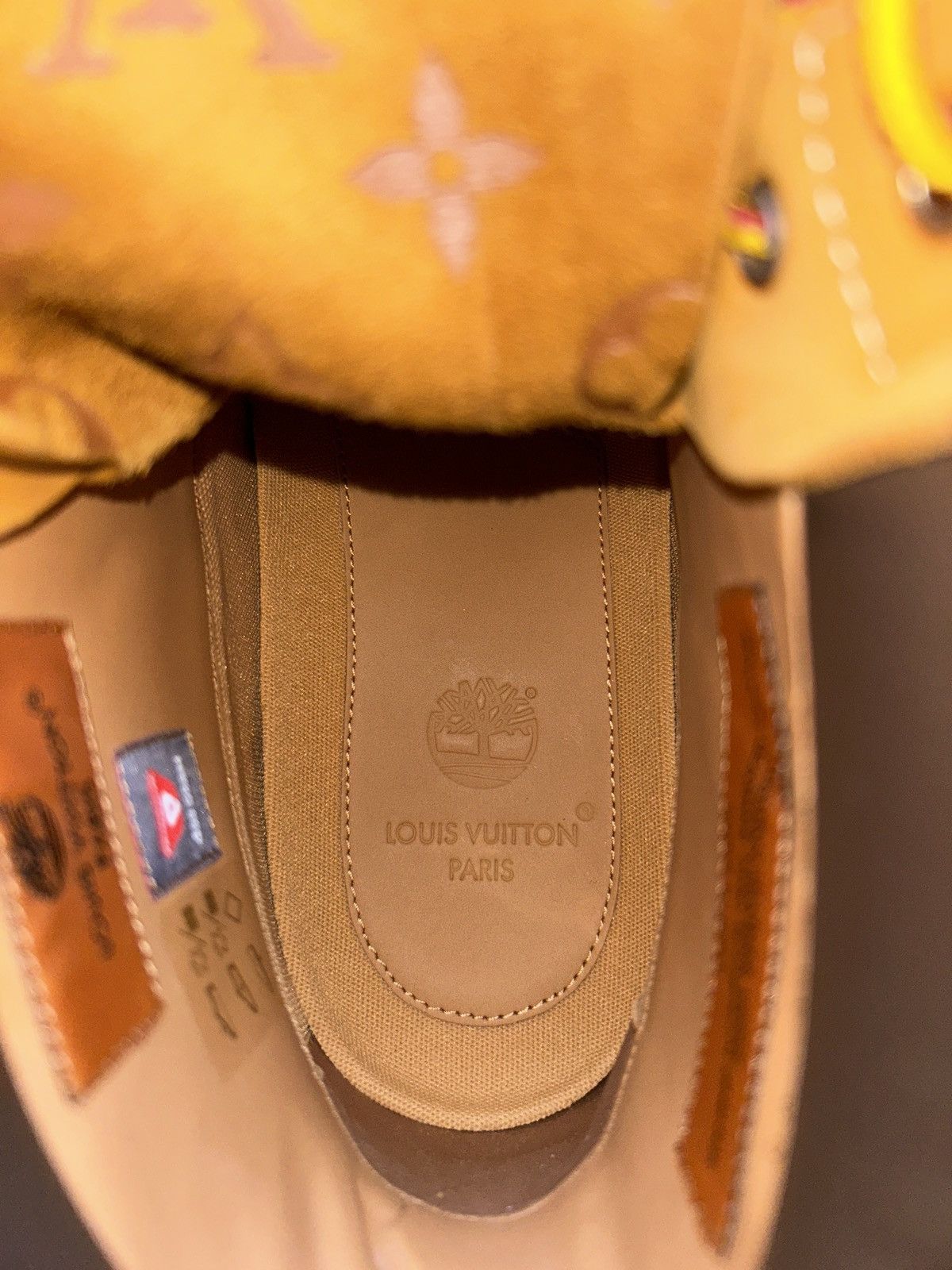 Louis Vuitton Louis Vuitton x Timberland US 10 Size US 10 / EU 43 - 13 Thumbnail
