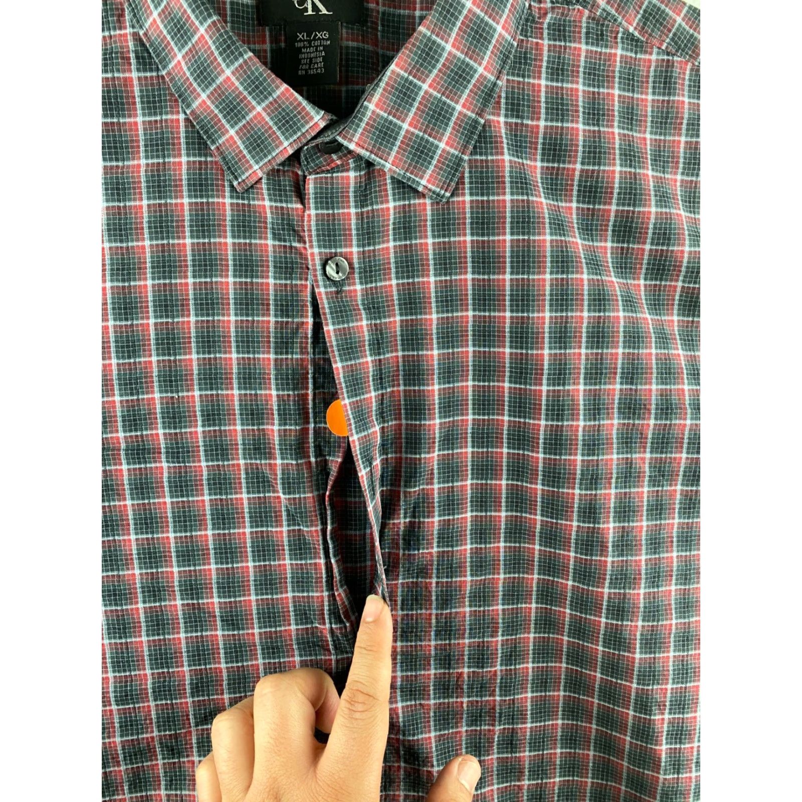 Calvin Klein Calvin Klein Shirt Mens XL Gray Red Button-Up Plaid Long Sleeve Size US XL / EU 56 / 4 - 3 Thumbnail