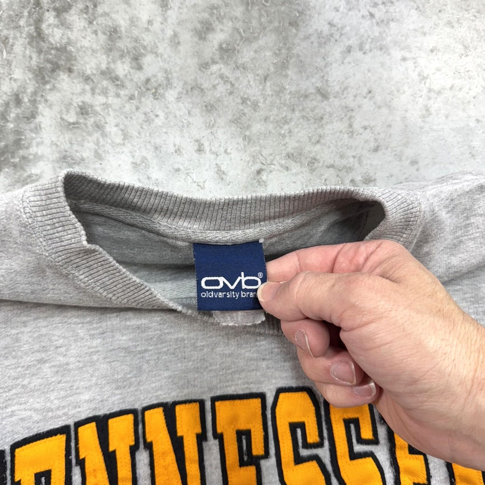 NCAA Tennessee Sweatshirt Mens Large OVB Old Varsity Brand Crewneck Pullover NCAA Gray Graphic Print Embroidered Logo University Sports College Vintage: No Size US L / EU 52-54 / 3 - 4 Thumbnail