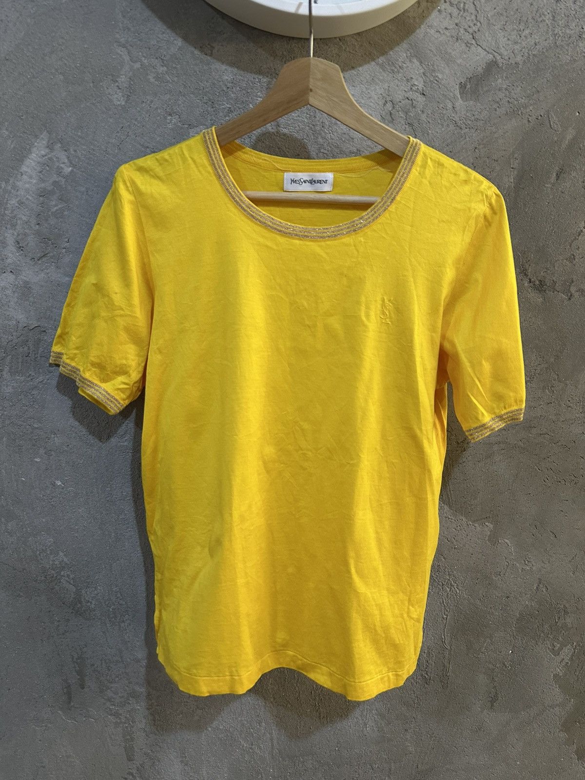 Saint Laurent Paris 1990 - Yves Saint Laurent Glittering Cuff YSL Logo Tee Size US M / EU 48-50 / 2 - 1 Thumbnail