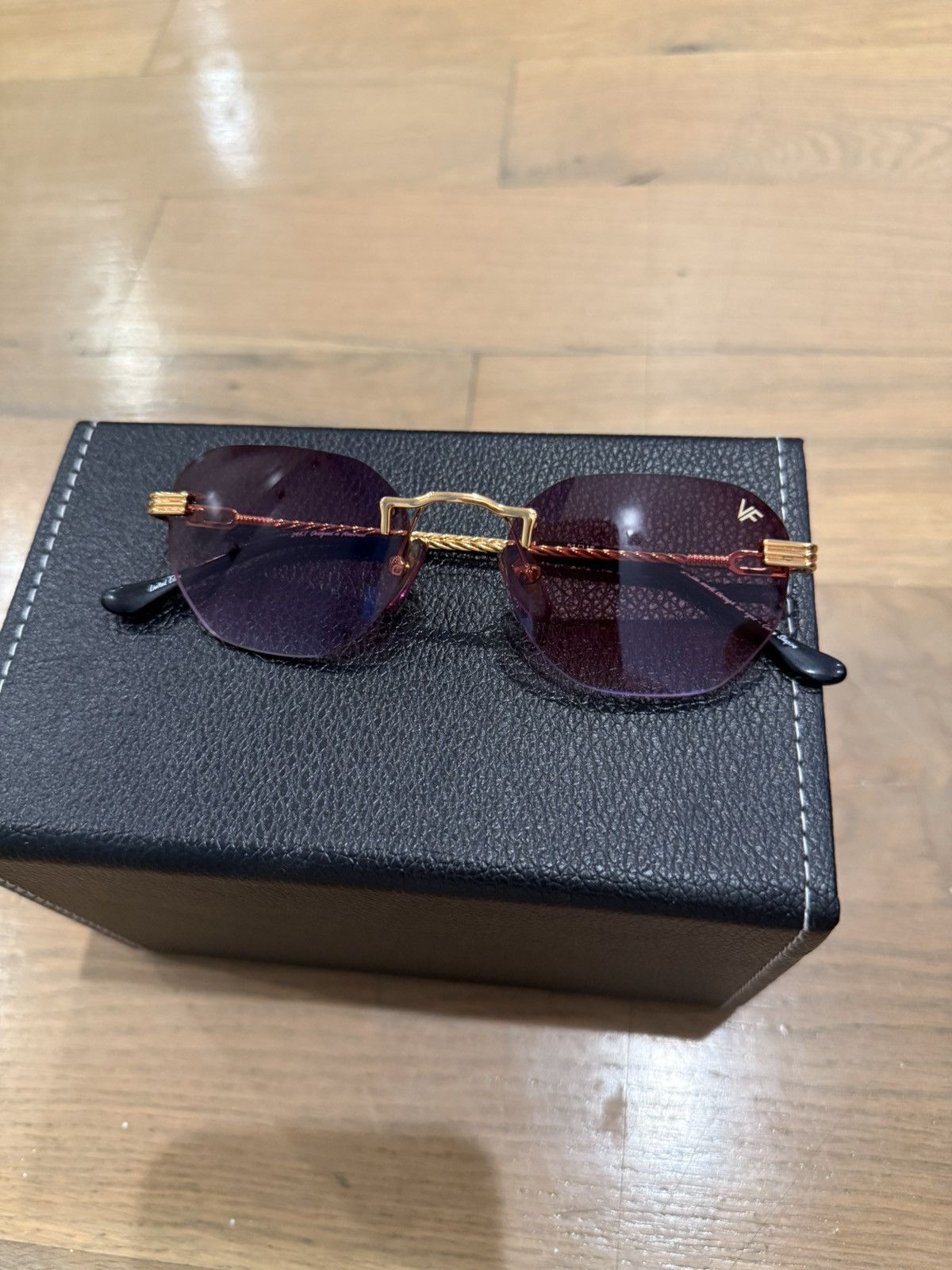 Vintage Frames Company Vintage Frames Company Size ONE SIZE - 2 Thumbnail