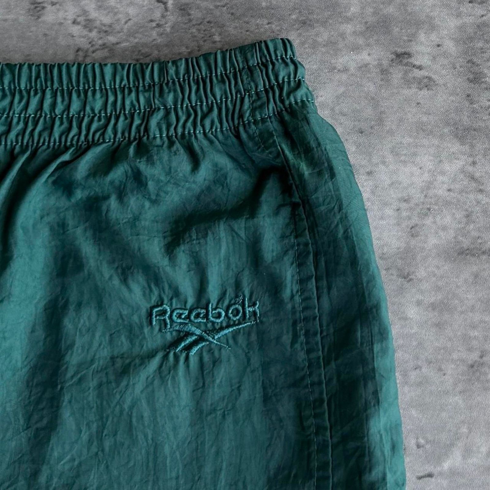 Japanese Brand × Reebok × Vintage Vintage Y2K Reebok Baggy Green Technical Skater Trackpants Size US 38 / EU 54 - 3 Thumbnail