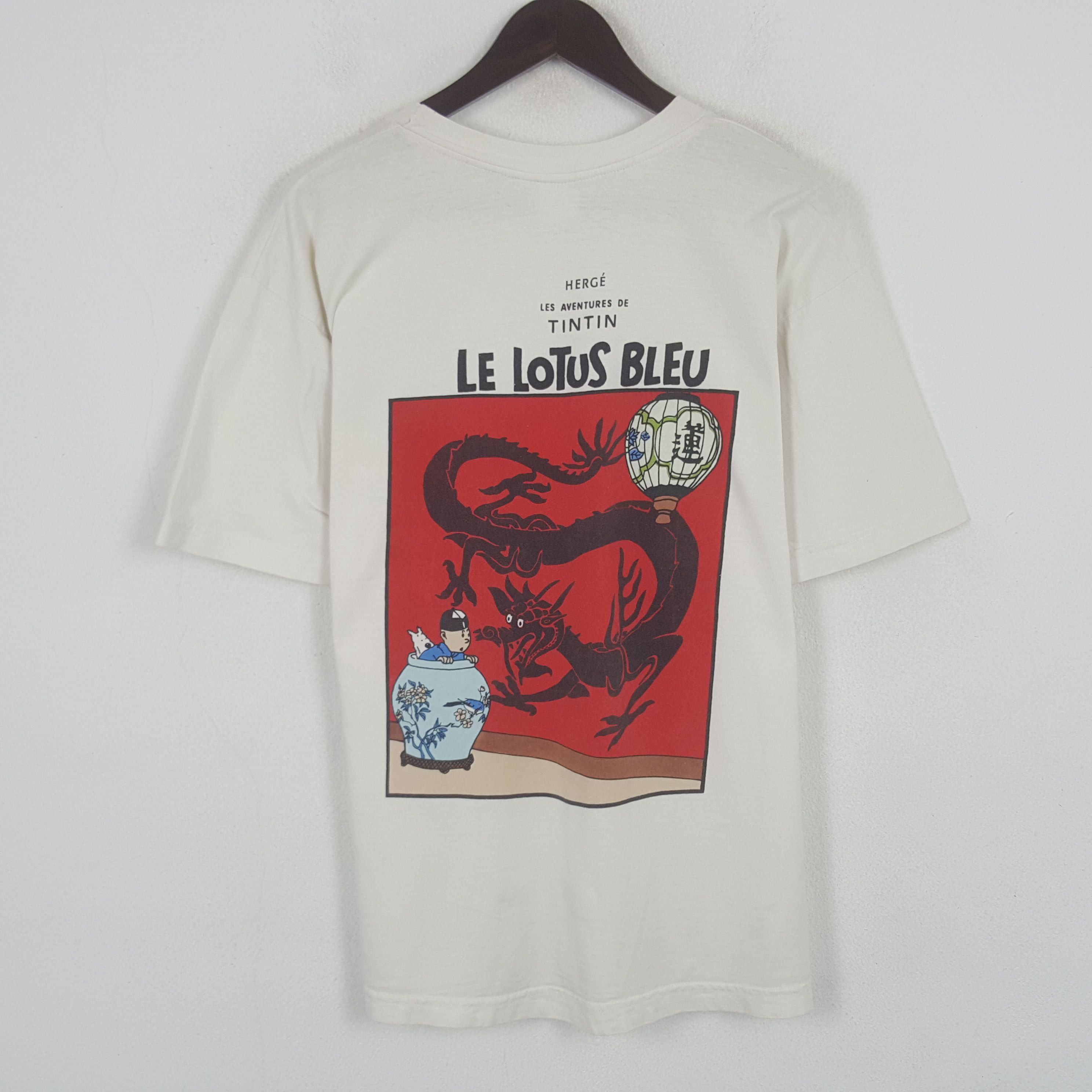 Other Vintage TINTIN Le Lotus Bleu Tshirt Size US L / EU 52-54 / 3 - 1 Thumbnail