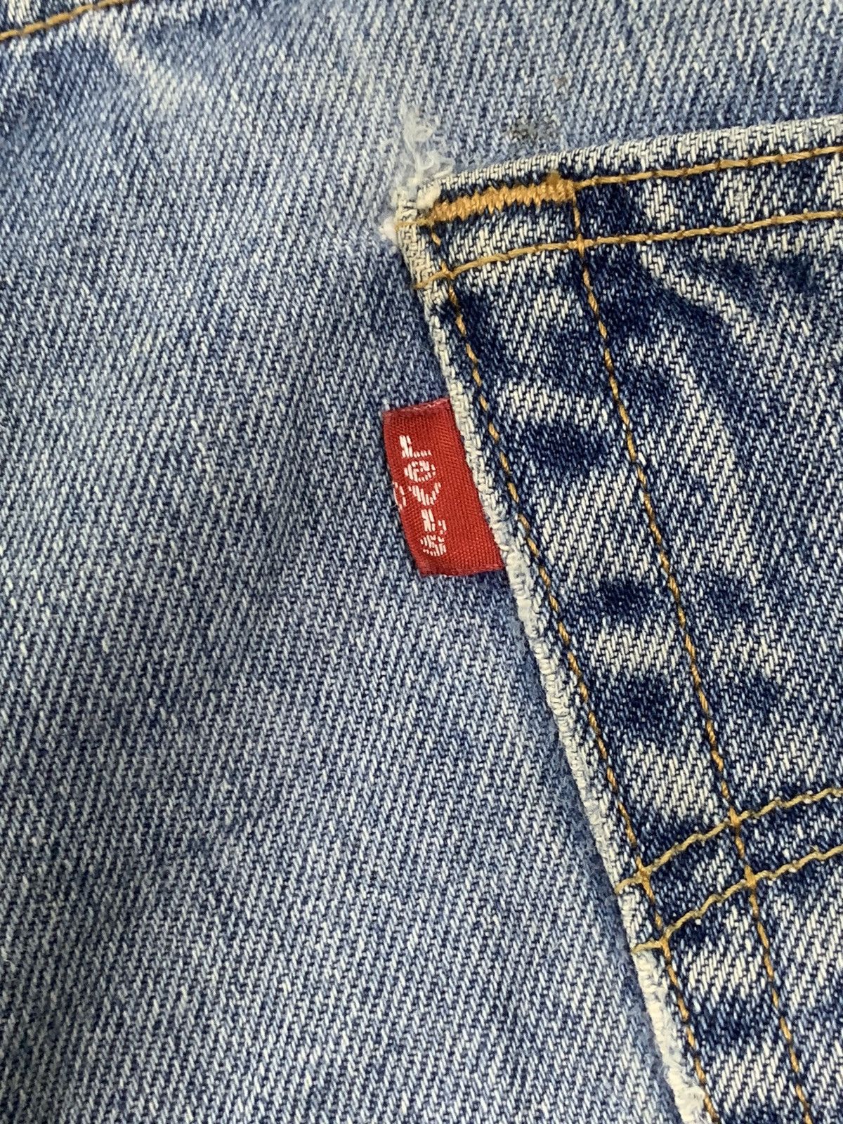 Levi's × Vintage Vintage Levis 550 distressed denim Size US 34 / EU 50 - 15 Thumbnail