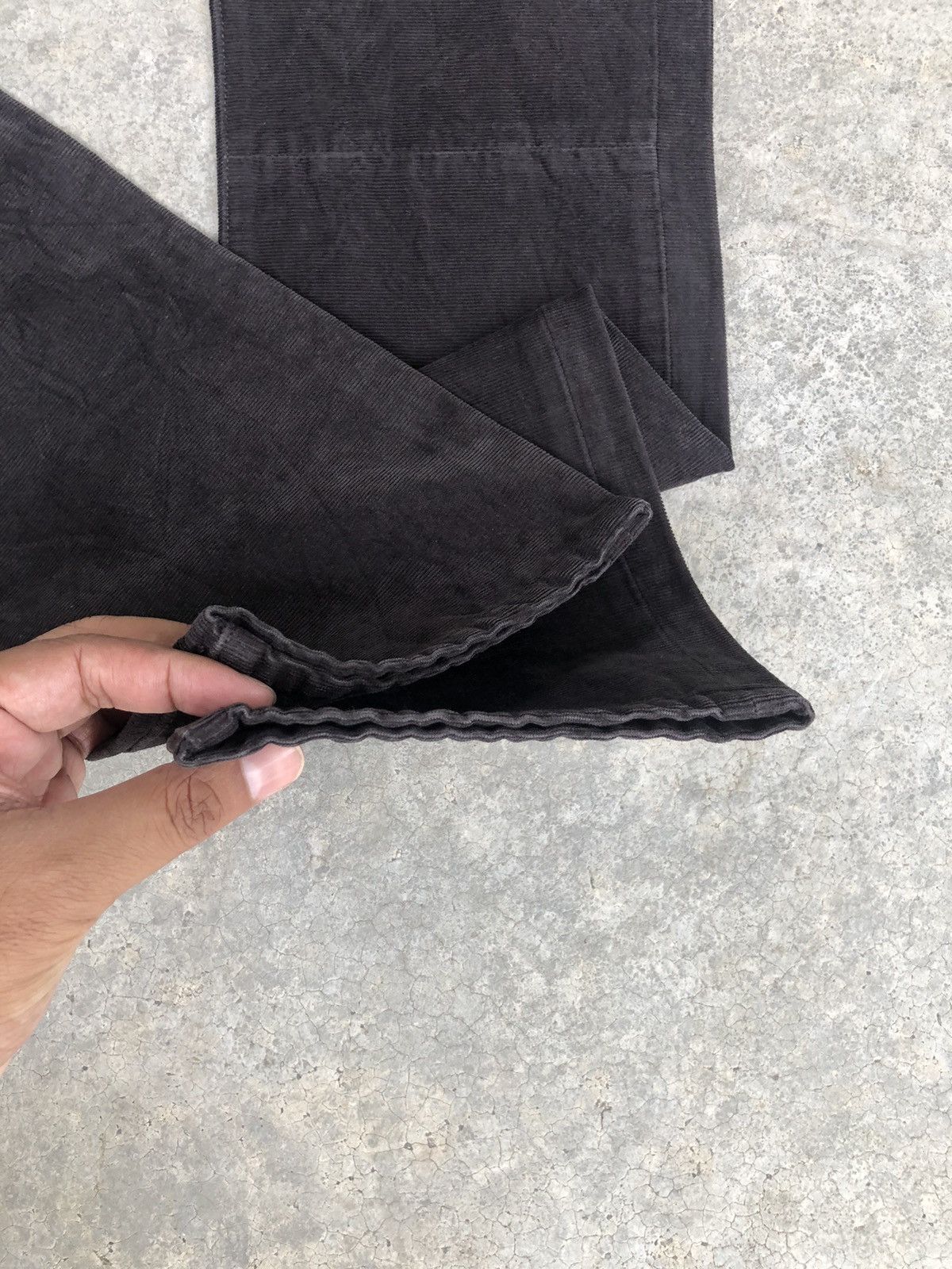 Undercover × Uniqlo Undercover x Uniqlo Skinny Jeans Corduroy Size US 31 - 13 Thumbnail
