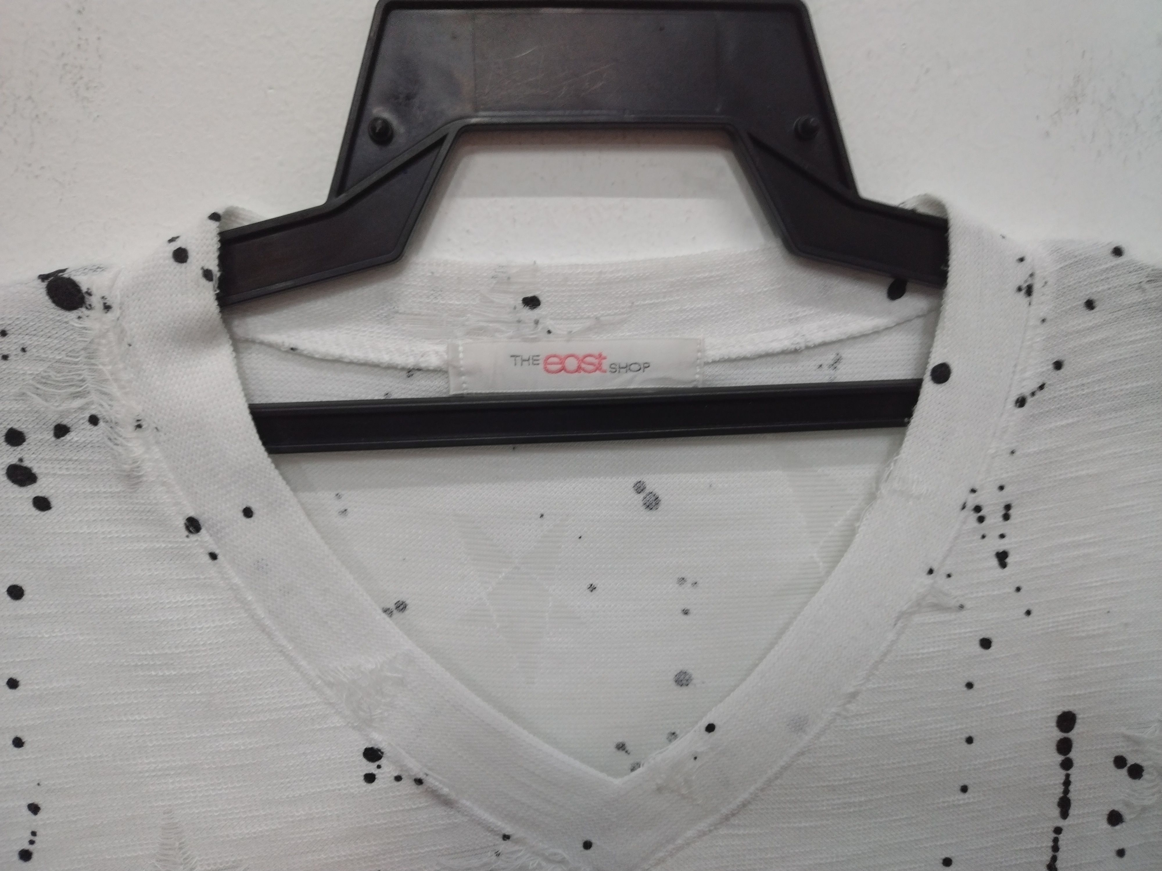 Seditionaries BAGGY DISTRESSED STAR DESIGN PAINT SPLASH V NECK T SHIRT Size M / US 6-8 / IT 42-44 - 3 Thumbnail