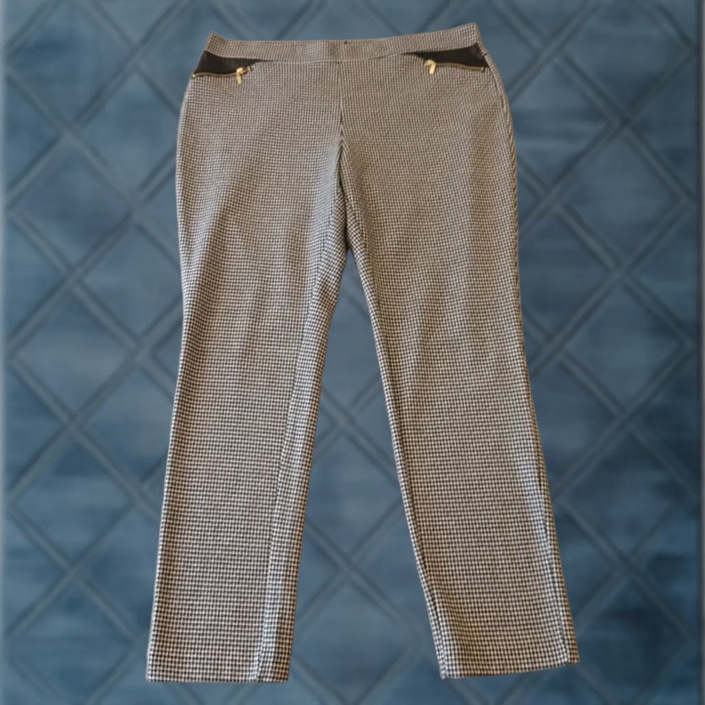 Vintage Rafaella Ankle Pants Womens Size 16 Black Gray Houndstooth Pull On Stretch Knit Polyester Blend Skinny 29in Inseam Size 38" / US 16 / IT 52 - 1 Thumbnail