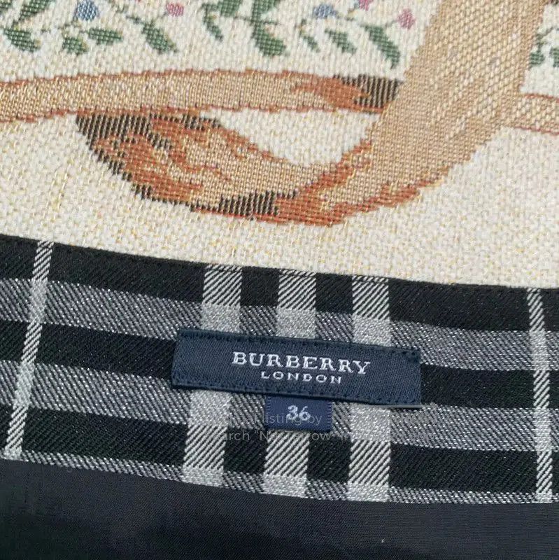 Burberry Burberry Black Plaid Wool Skirt for Women. Size 23" - 4 Thumbnail