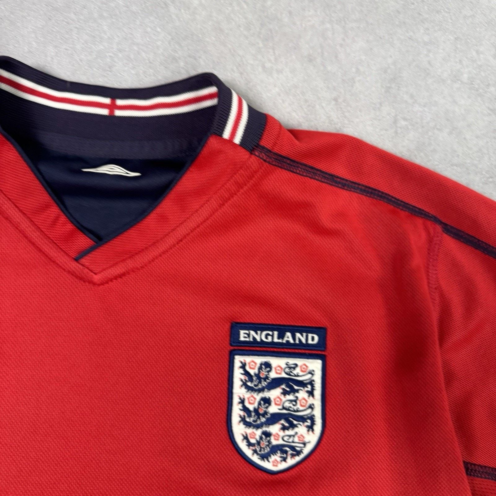Umbro England Away football 2002 - 2004 Jersey Double Sided Umbro Size US S / EU 44-46 / 1 - 7 Thumbnail