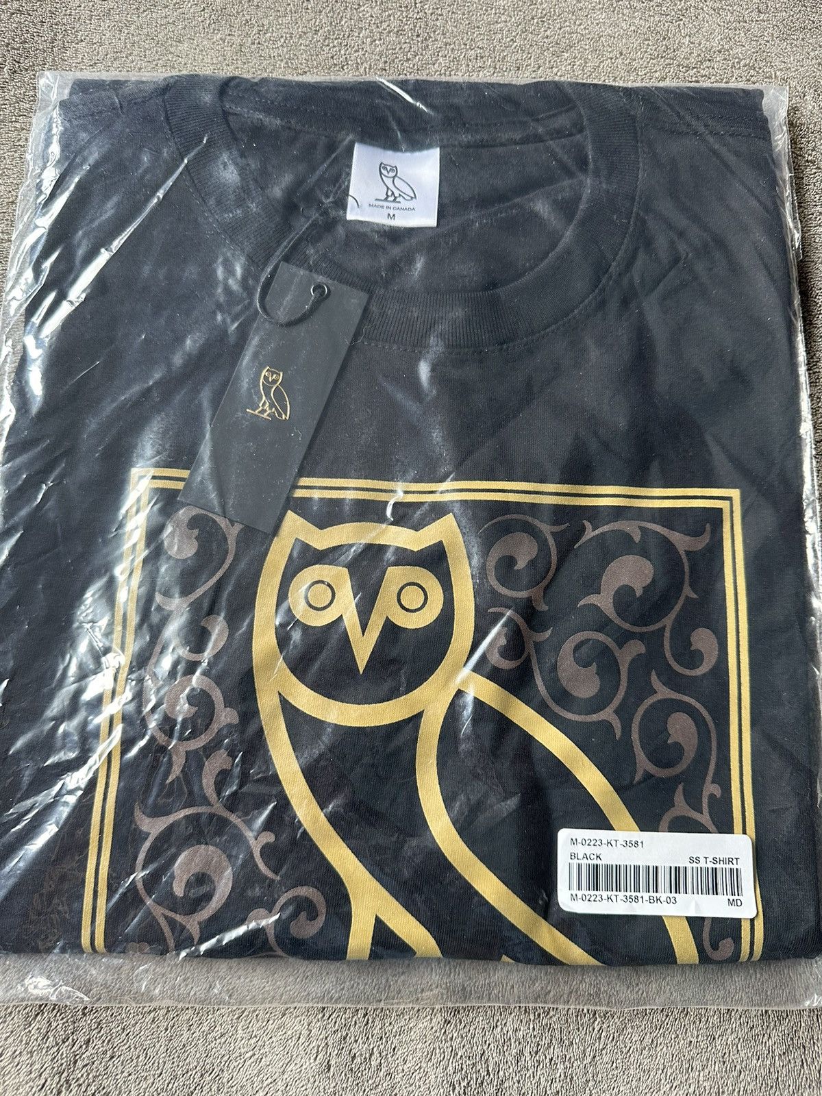 Drake × October's Very Own OVO ARABIC FAMILY OWL T-SHIRT TEE BRAND NEW with tags Size US M / EU 48-50 / 2 - 1 Thumbnail