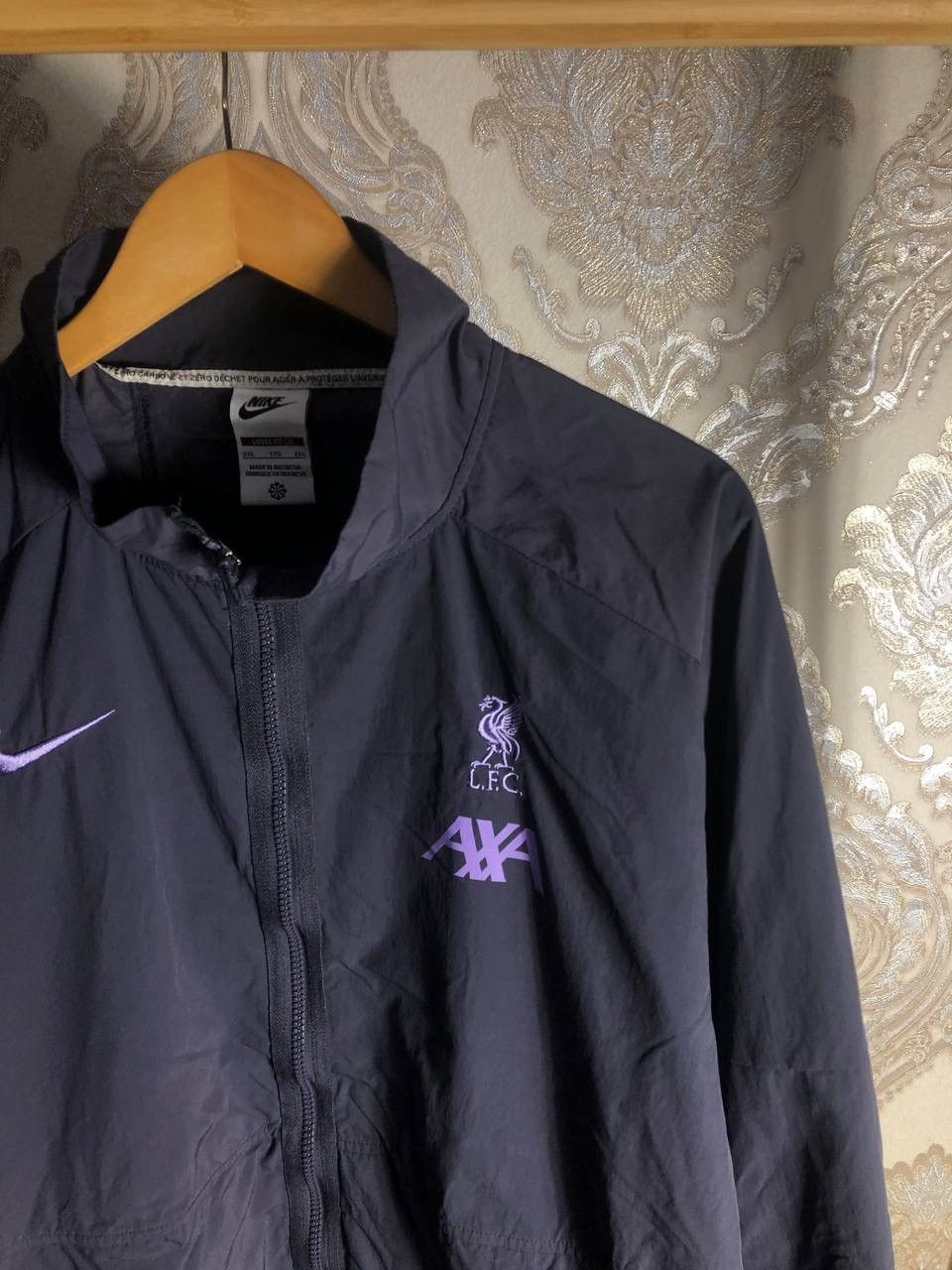 Nike VINTAGE NIKE FC LIVERPOOL ENGLAND SOCCER JERSEY JACKET Y2K Size US XXL / EU 58 / 5 - 2 Thumbnail