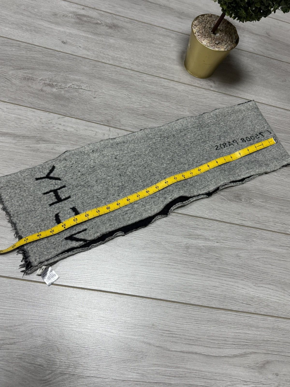 Givenchy Givenchy wool big logo spell out Paris fringed scarf Size ONE SIZE - 7 Thumbnail