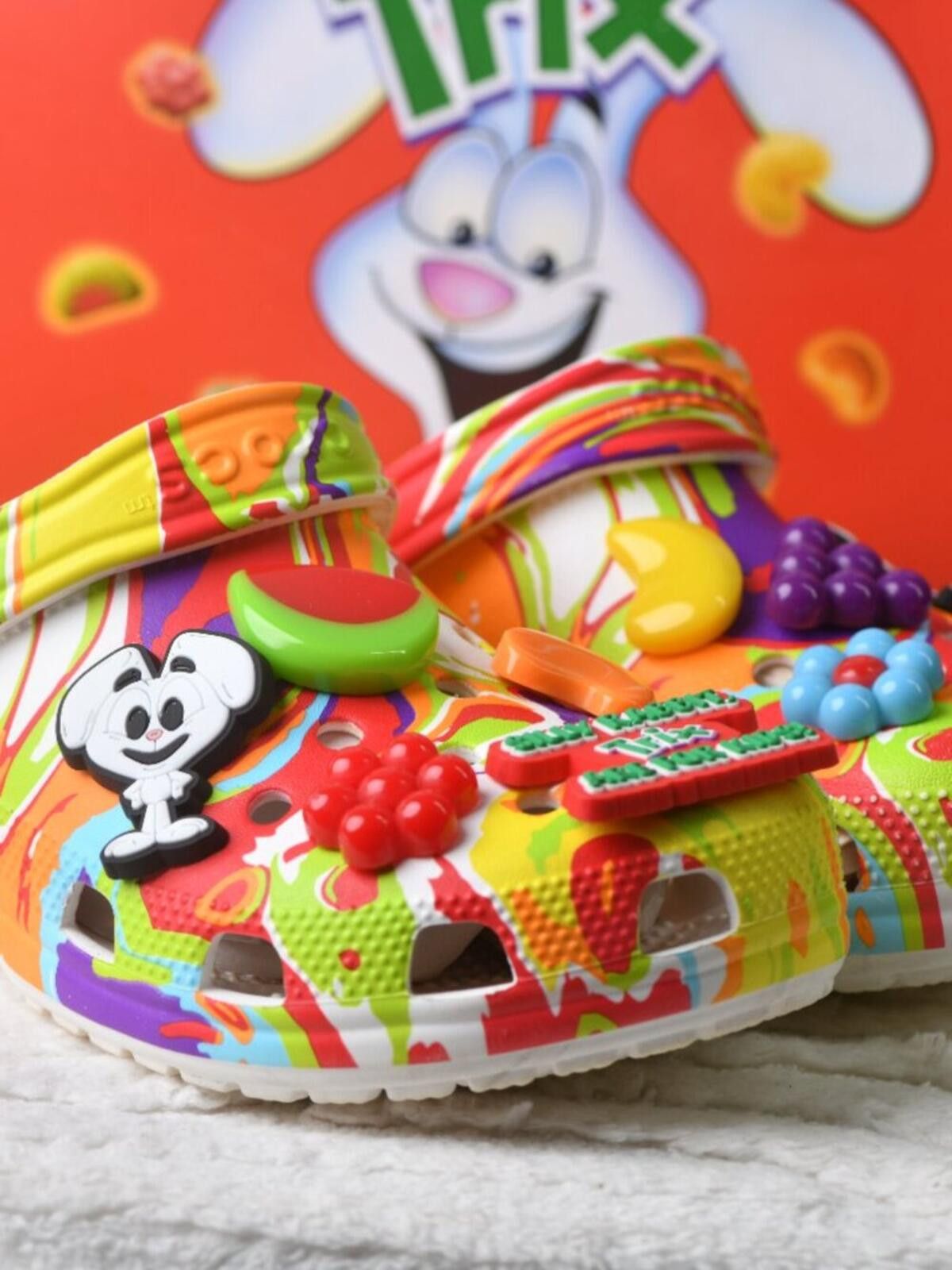 Crocs Trix Cereal x Crocs Classic Clog Size US 6 / EU 39 - 1 Thumbnail