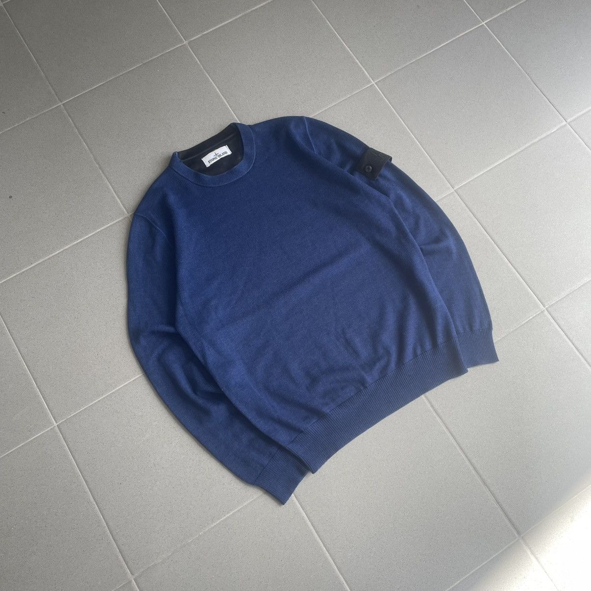 Stone Island × Vintage Stone Island Airbrush Wool Longsleeve Navy Blue L Sweatshirt Size US L / EU 52-54 / 3 - 9 Thumbnail