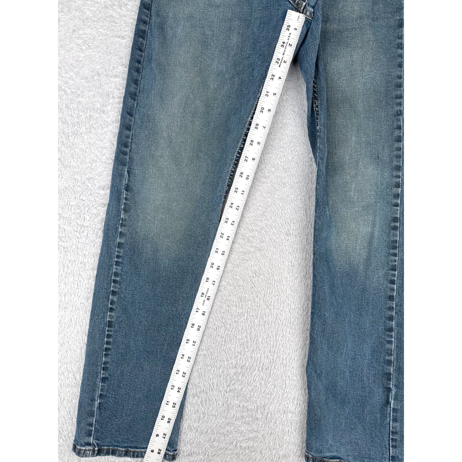 Wrangler Wrangler Jeans Mens 27 Blue Denim Atheltic Fit Straight Leg Cotton Blend 27x29 Size US 27 - 7 Thumbnail