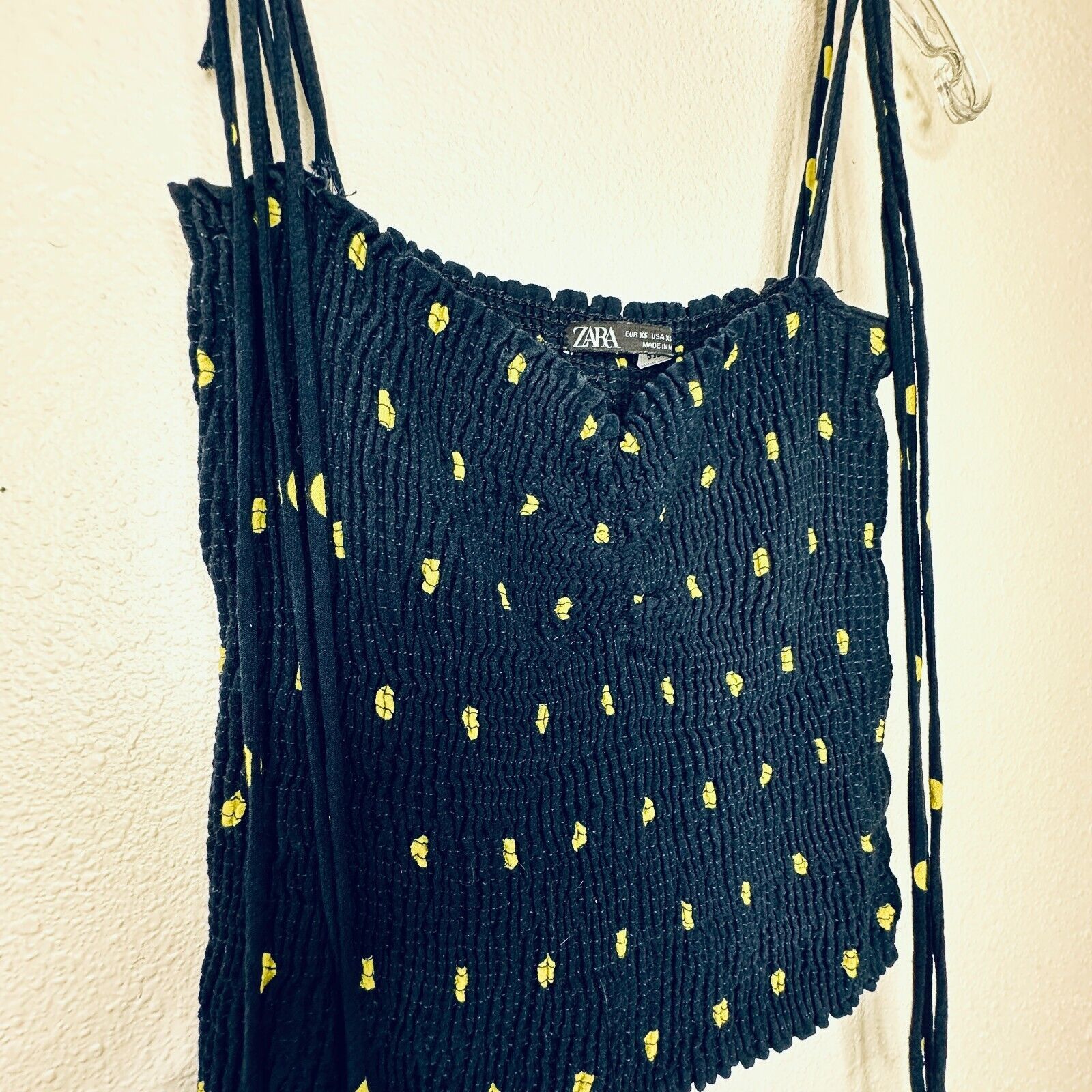 Zara Zara Navy & Yellow Polka Dot Smocked Tube Top XS Size XS / US 0-2 / IT 36-38 - 4 Thumbnail