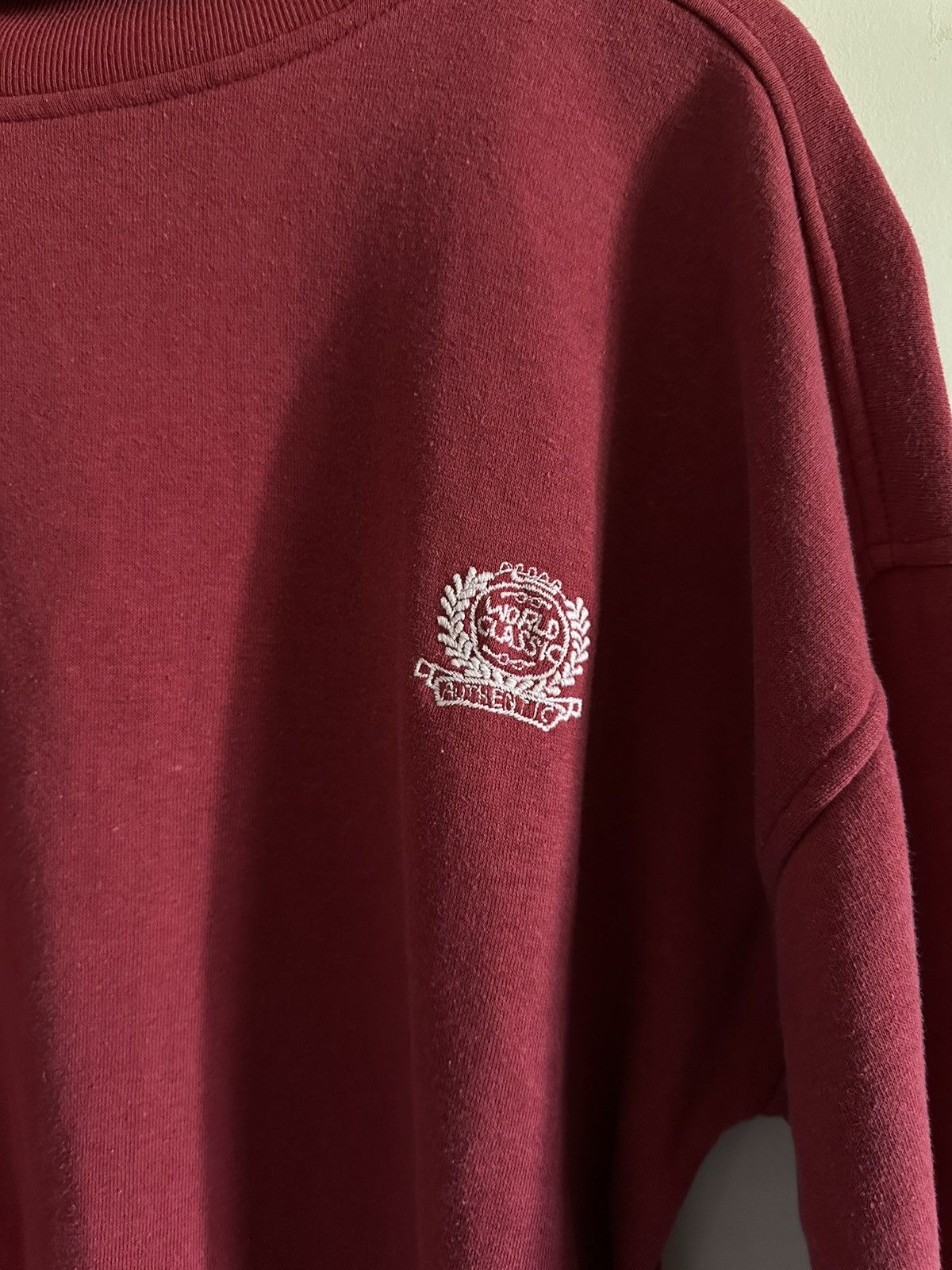 Vintage vintage high neck world classic crewneck Size US L / EU 52-54 / 3 - 3 Thumbnail