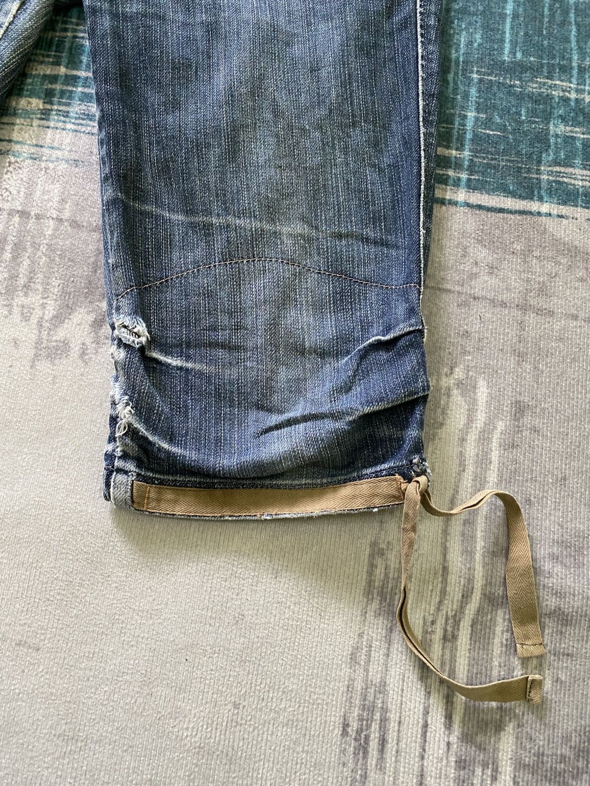 Designer × Marithe + Francois Girbaud Rare Marithe Francois Girbaud Lock Zipper Distressed Denim Size US 29 - 15 Thumbnail