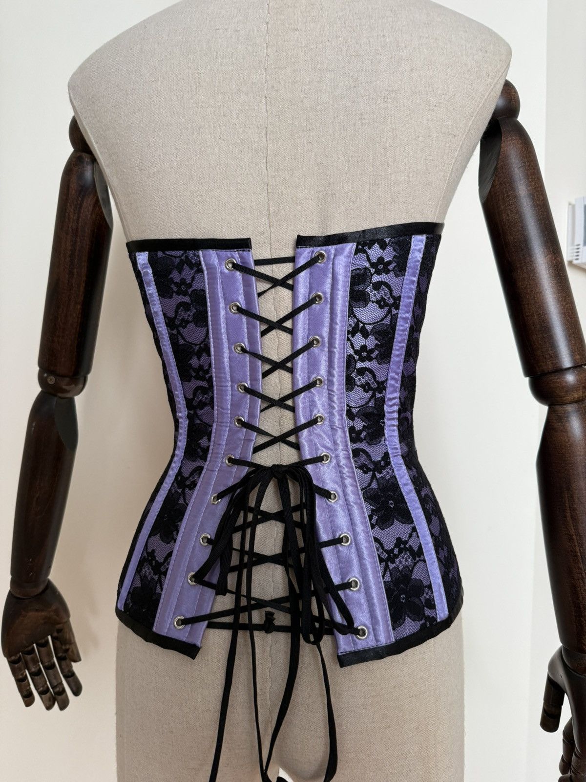 Other Cottelli Collection Purple Satin & Black Lace Corset Size S Size S / US 4 / IT 40 - 4 Thumbnail