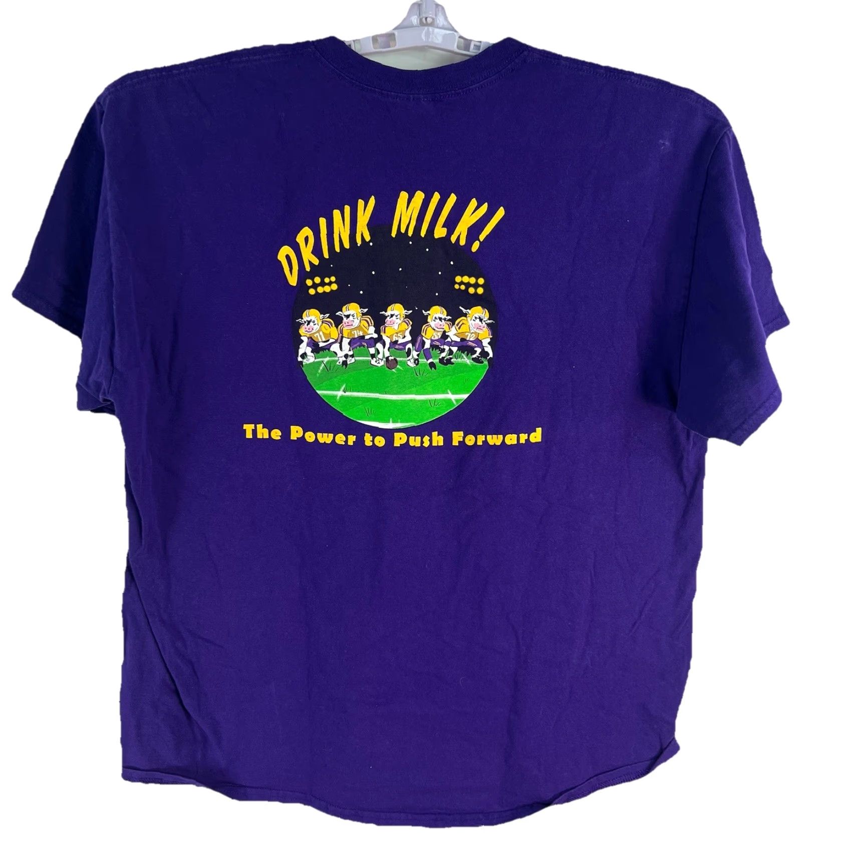 Vintage Louisiana Dairy Farmers Strong Bodies Drink Milk T-Shirt Men’s XL Purple Cow Graphic Print Crew Neck Short Sleeve Regular Fit Size US XL / EU 56 / 4 - 4 Thumbnail