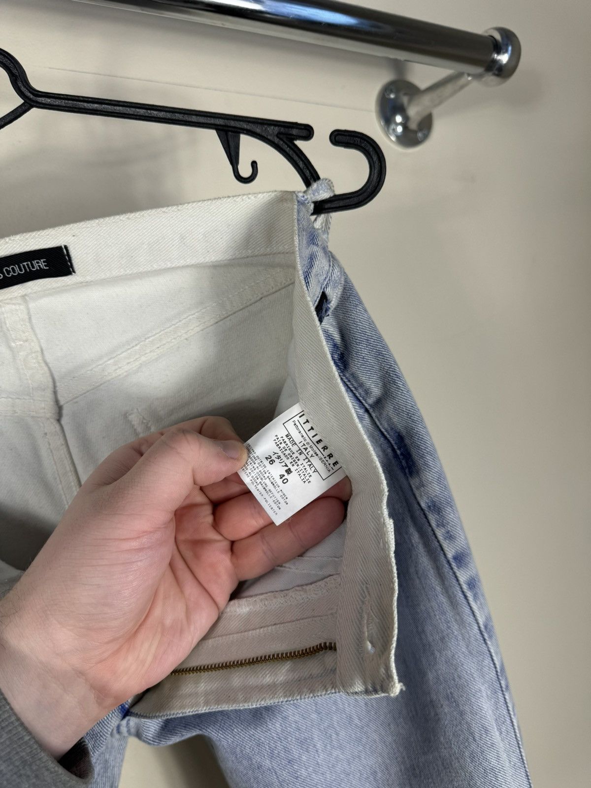Versace Jeans Couture Vintage Versace Jeans Couture Flare Jeans Size 26 Size 26" / US 2 / IT 38 - 15 Thumbnail