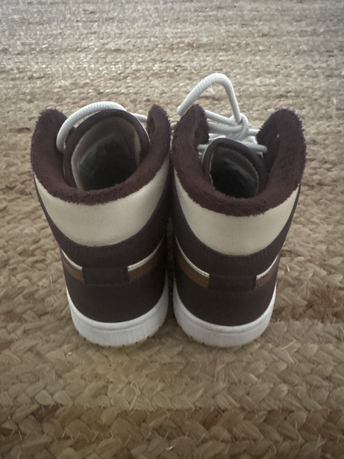 Nike Air Jordan 1 Mid Size US 6 / IT 36 - 4 Thumbnail