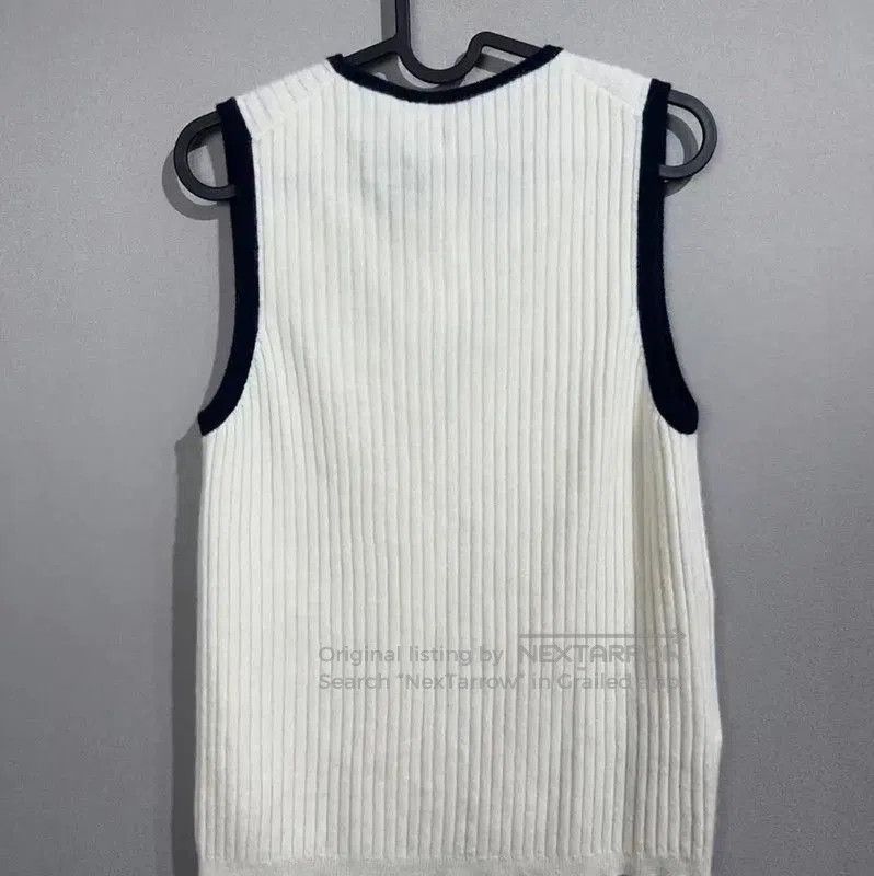 Miu Miu Miu Miu White Cotton Blend Pullover Sweater . Size XXS / US 00 / IT 34 - 2 Thumbnail