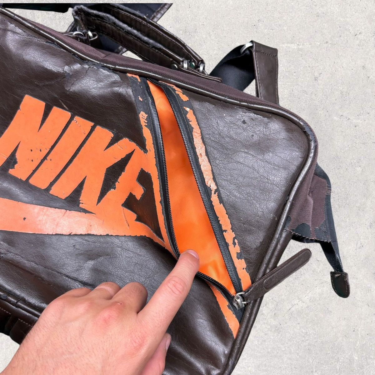 Nike Vintage Nike Bag Size ONE SIZE - 4 Thumbnail