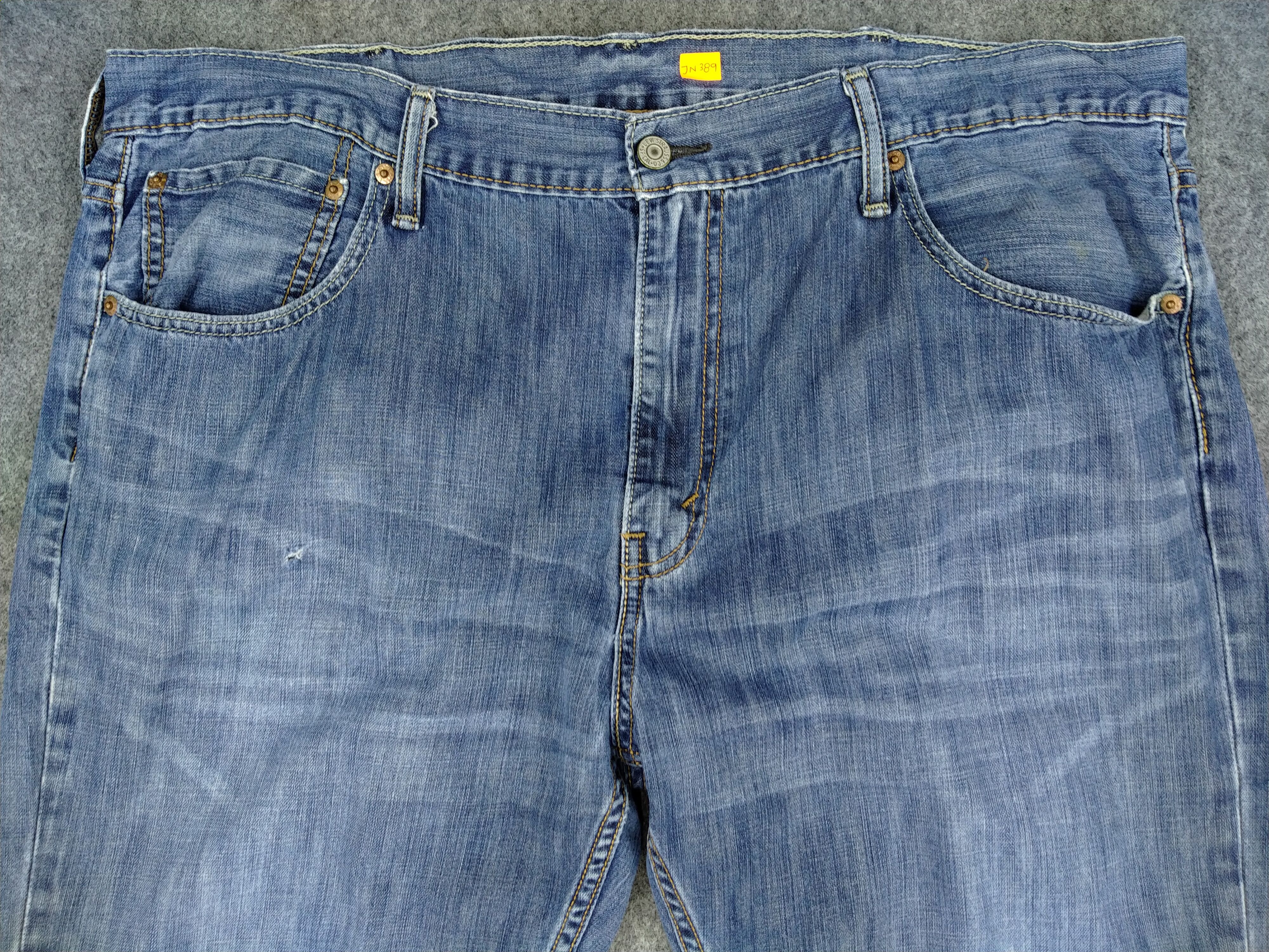 Levi's Vintage Levi's Distressed Denim 40x28.5 -JN389 Size US 40 / EU 56 - 3 Thumbnail