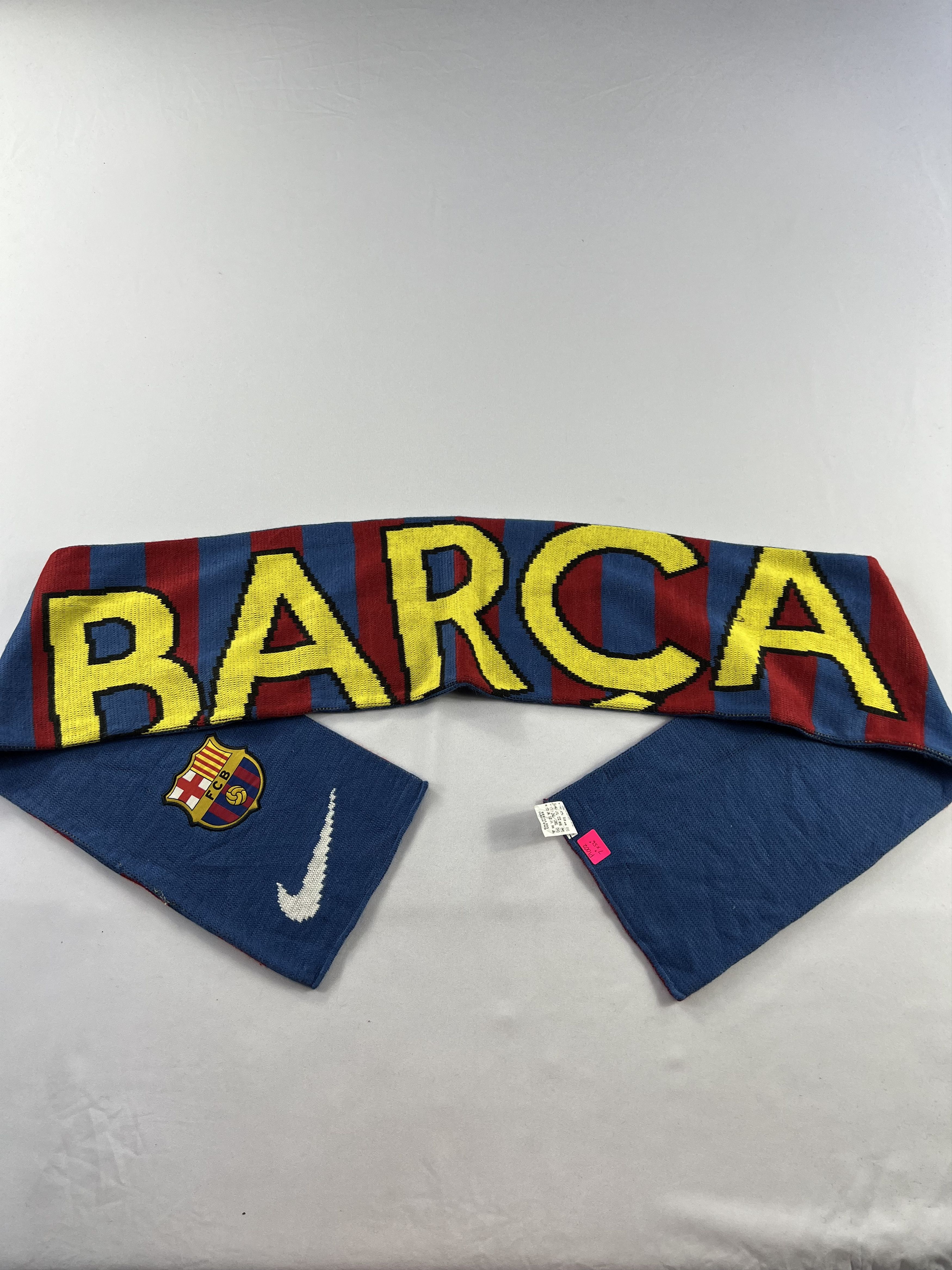 Vintage F. C. Barcelona Scarf / Muffler / Neckwear P1002 Size ONE SIZE - 2 Thumbnail