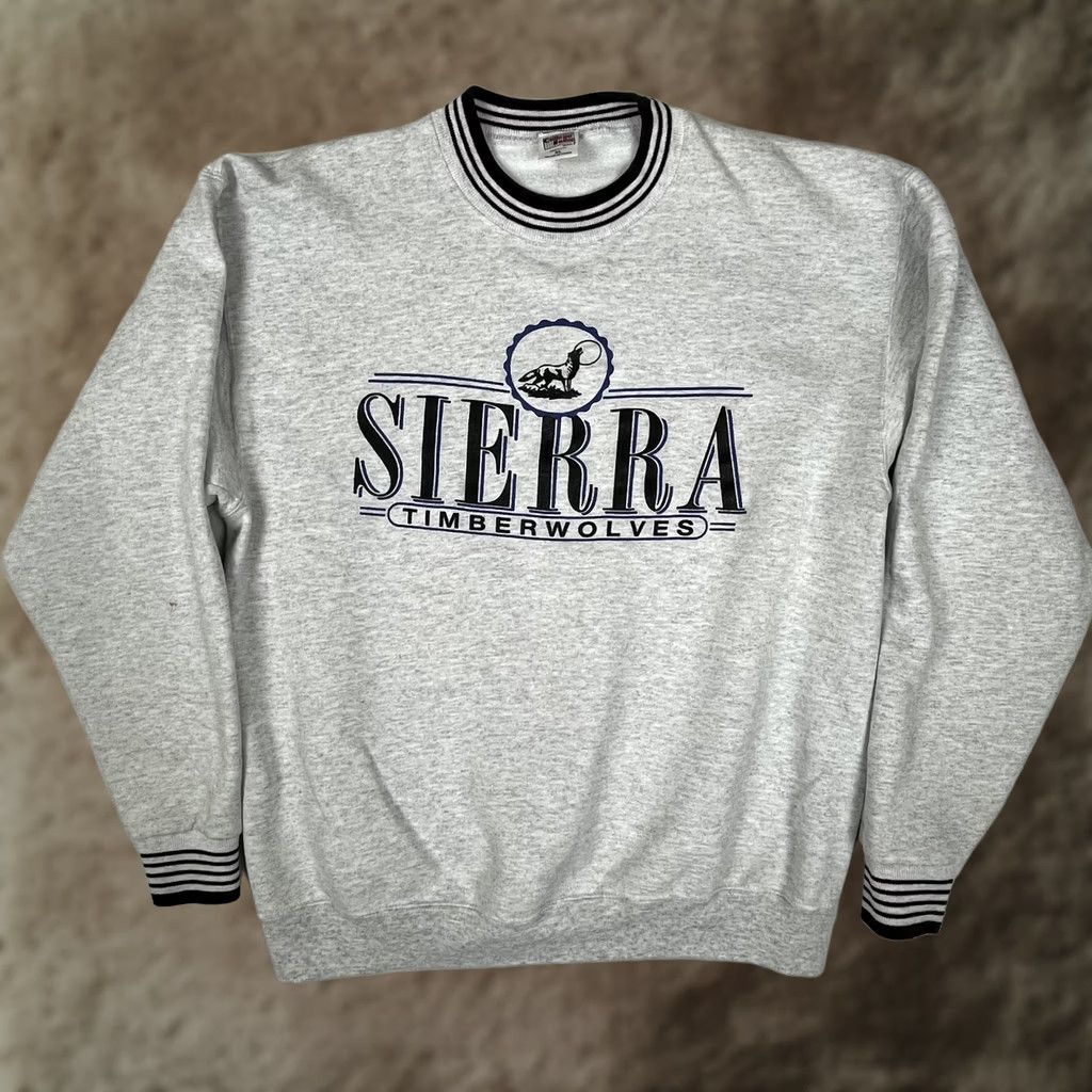 Vintage VINTAGE College House Sierra Timberwolves Sweatshirt Mens XL Gray Graphic Print Fleece Crew Neck Pullover College House Logo Size US XL / EU 56 / 4 - 1 Thumbnail