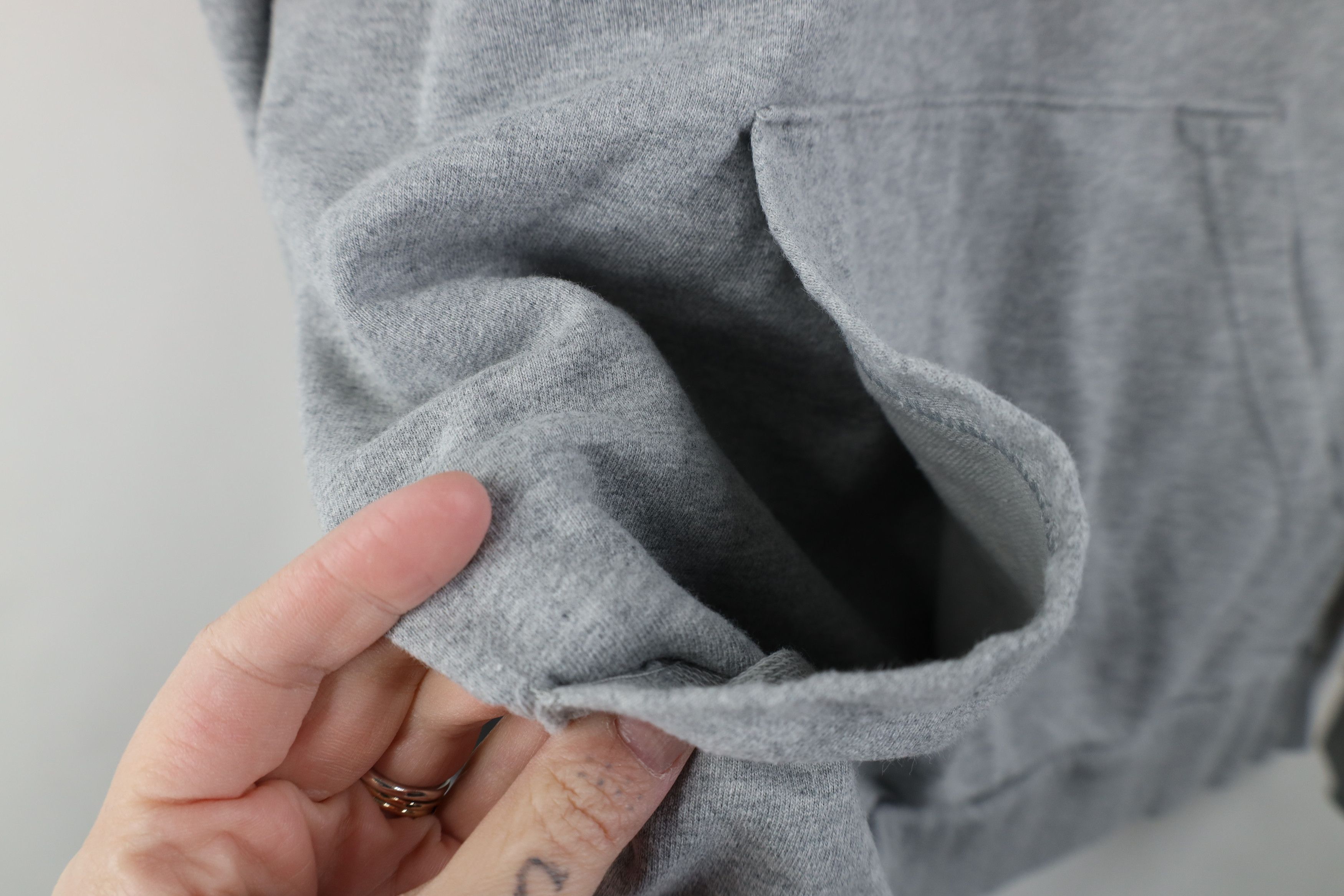 Oakley Vintage Y2K Oakley Spell Out Hoodie Sweatshirt Heather Gray Size US L / EU 52-54 / 3 - 8 Thumbnail