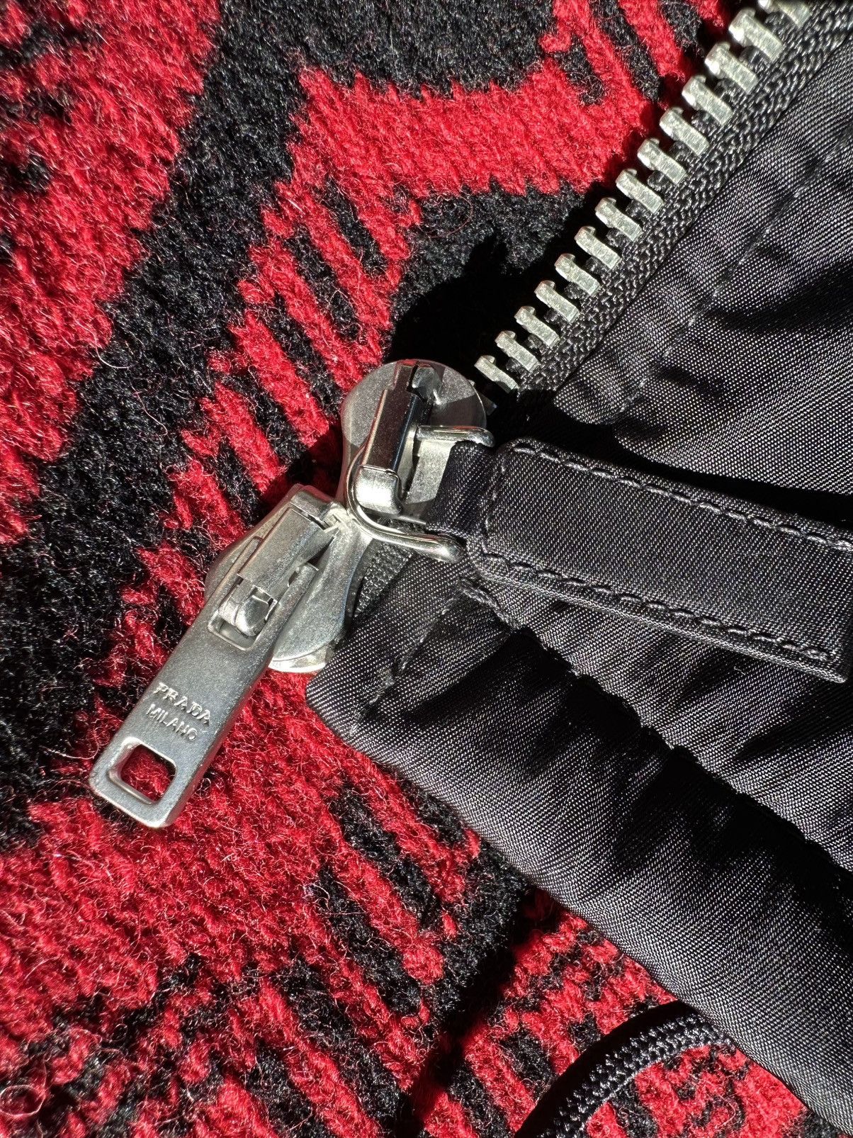 Prada Prada FW21 Re-Nylon Oversized Hooded Bomber Parka sz XS Size US XS / EU 42 / 0 - 17 Thumbnail