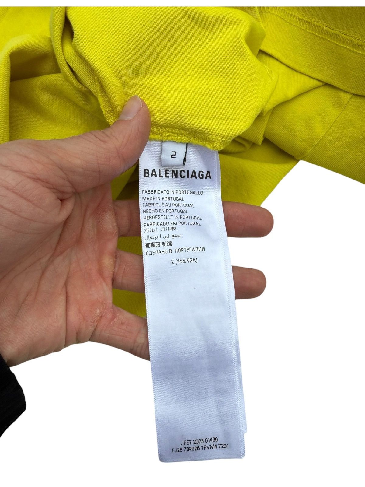Balenciaga Balenciaga surfer yellow t shirt Size US XL / EU 56 / 4 - 10 Thumbnail