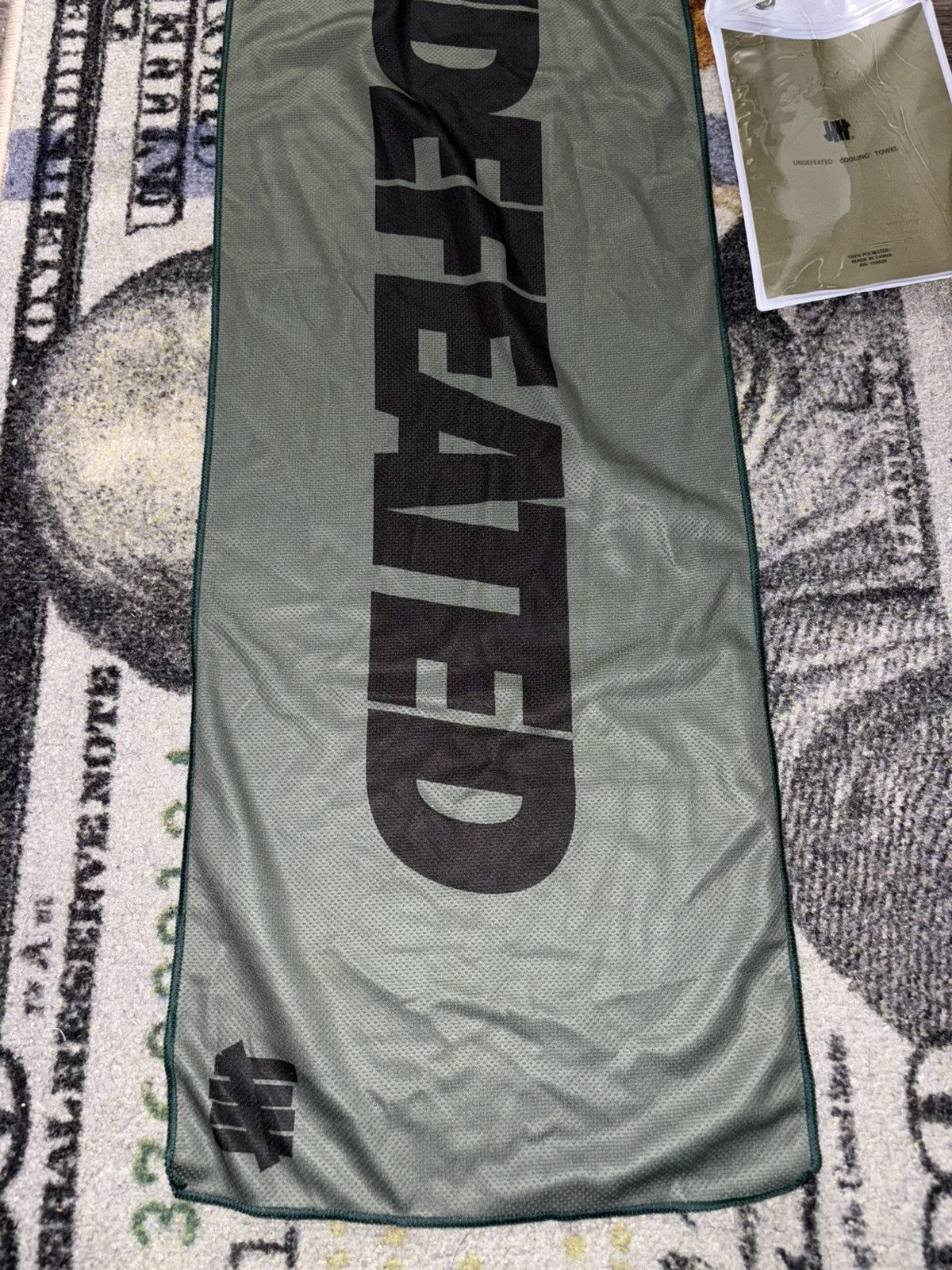Undefeated Undefeated Play Dirty Long Cooling Towel Size ONE SIZE - 3 Thumbnail