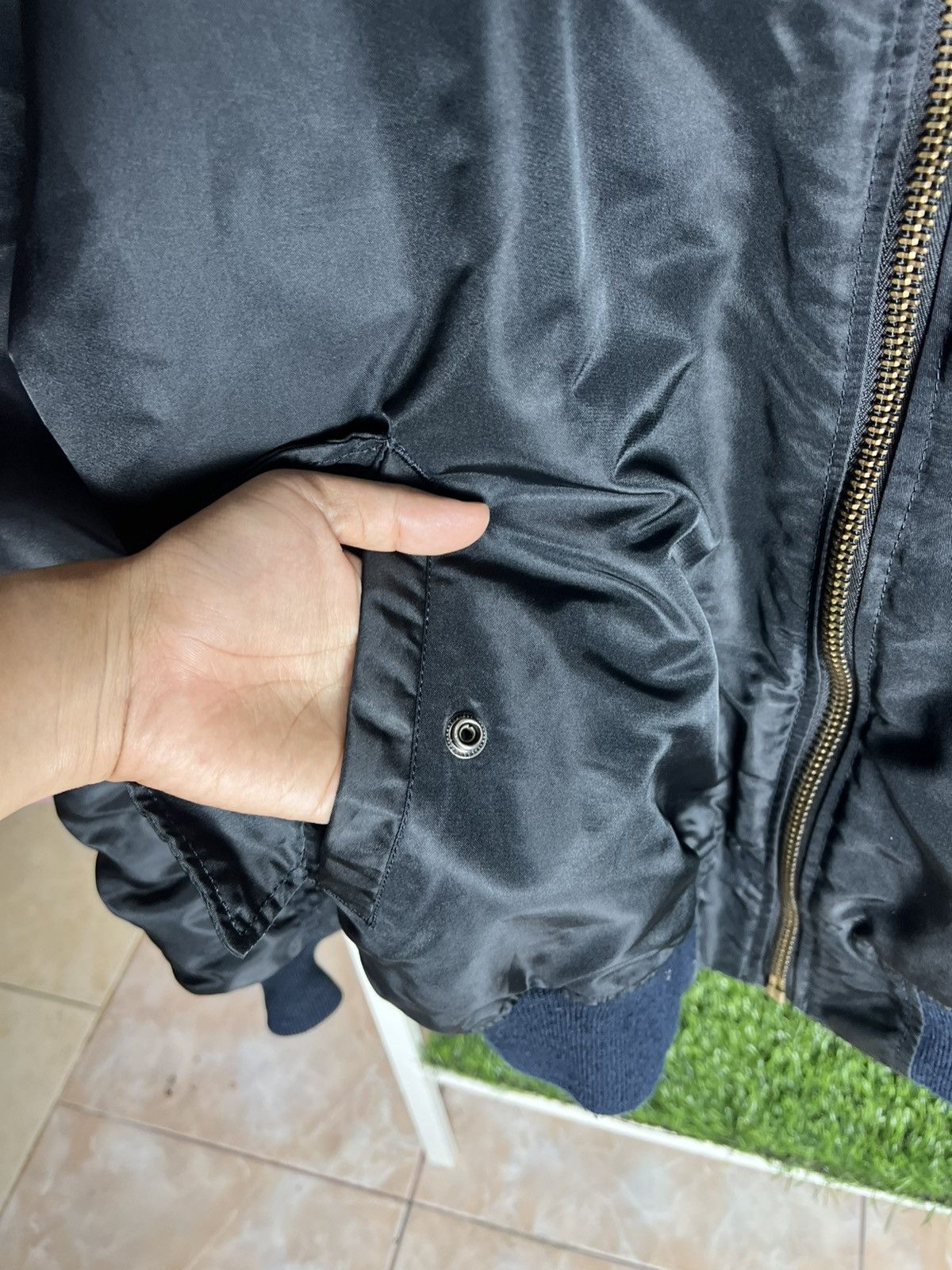 Other Vintage MA-1 Bomber Jacket Reversible Black Orange IDEAL Zip Size US L / EU 52-54 / 3 - 7 Thumbnail