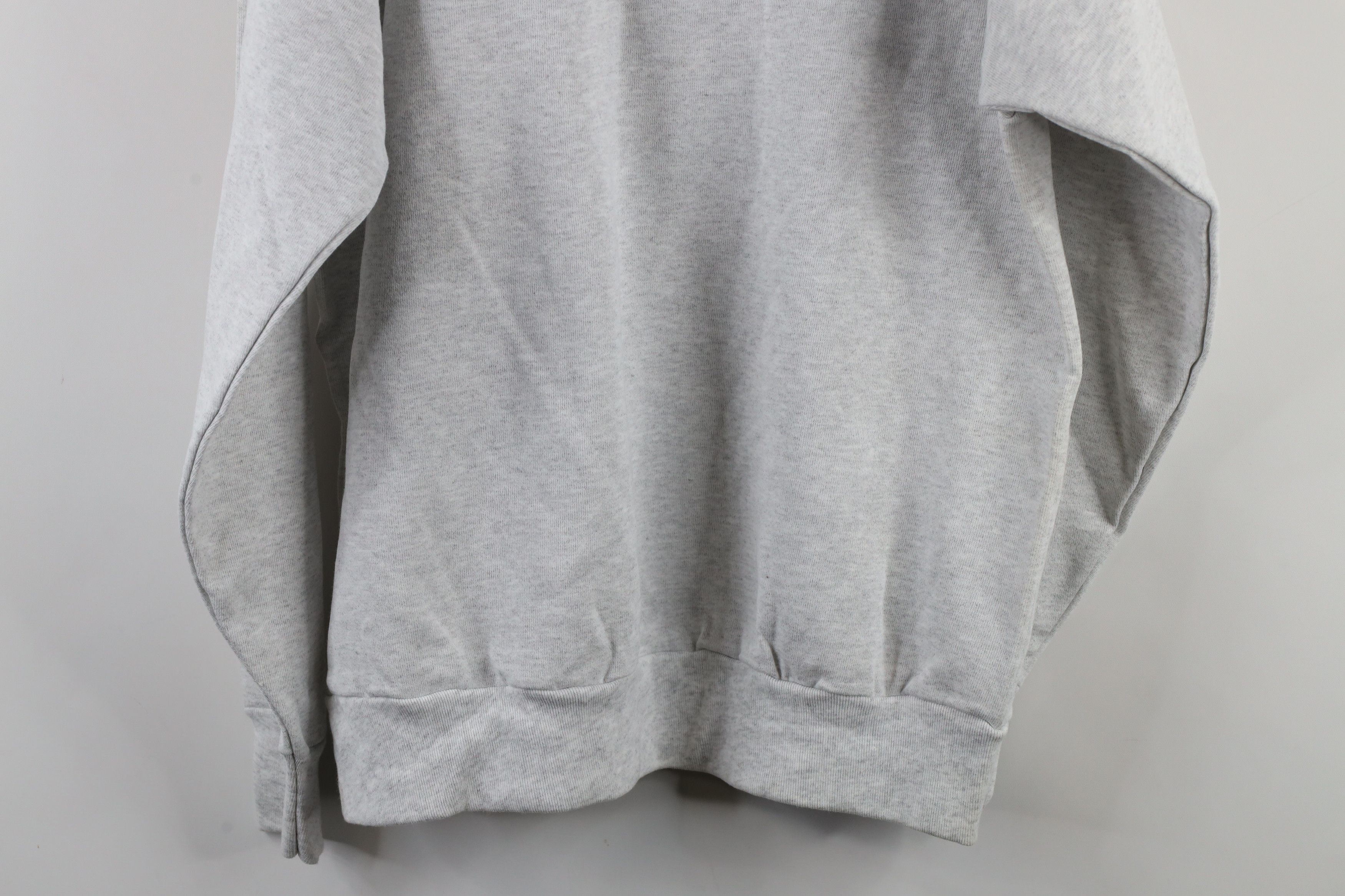 Vintage Vintage 90s Streetwear Crewneck Sweatshirt Heather Gray USA Size US L / EU 52-54 / 3 - 12 Thumbnail