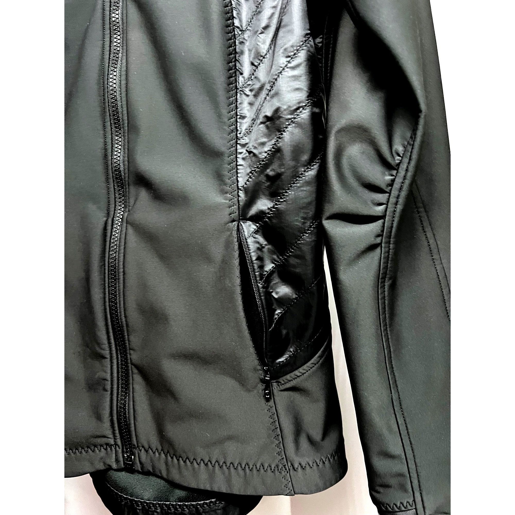 Lululemon Lululemon Wind Runner Softshell Zip Up Black Athletic Jacket Size M / US 6-8 / IT 42-44 - 9 Thumbnail