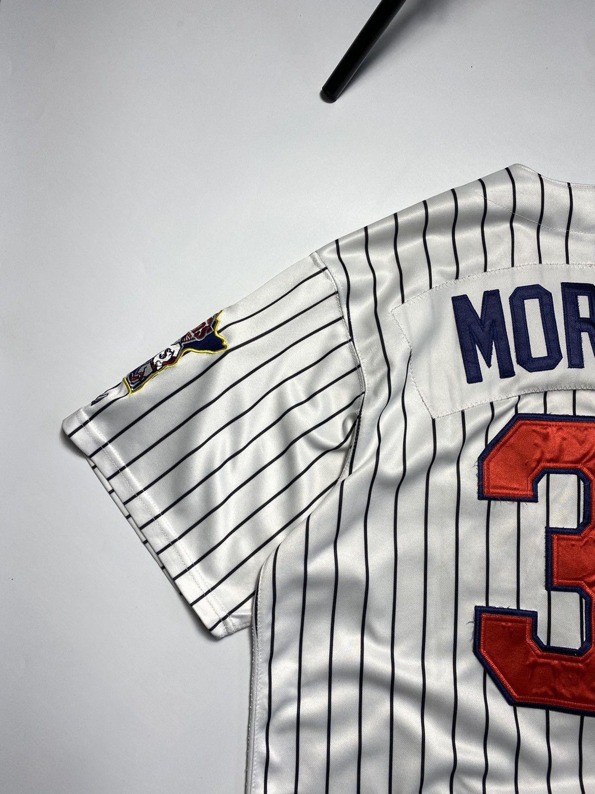 Other Minnesota twins majestic 33 Morneau jersey Size US L / EU 52-54 / 3 - 5 Thumbnail