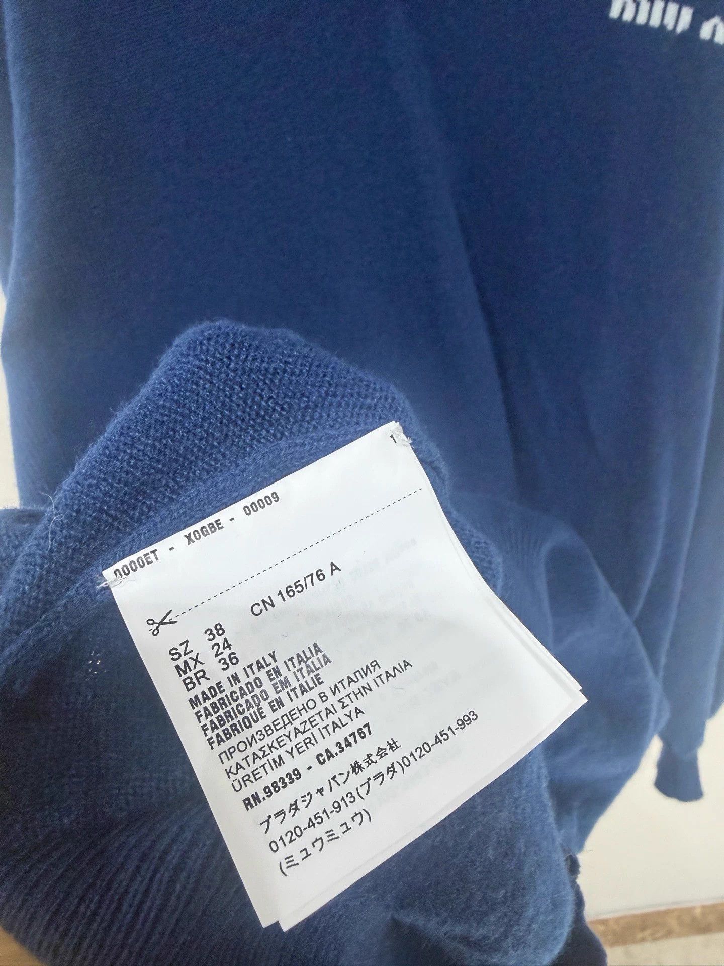 Miu Miu MIUMIU V-neck blue cashmere knit top 99 New 38 Size S / US 4 / IT 40 - 3 Thumbnail
