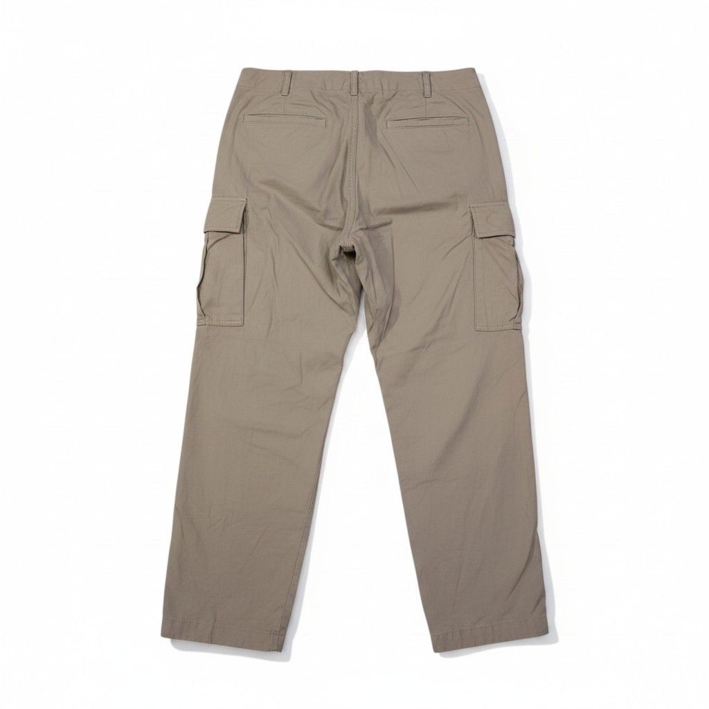 Uniqlo uniqlo cargo pants Size US 35 - 2 Thumbnail