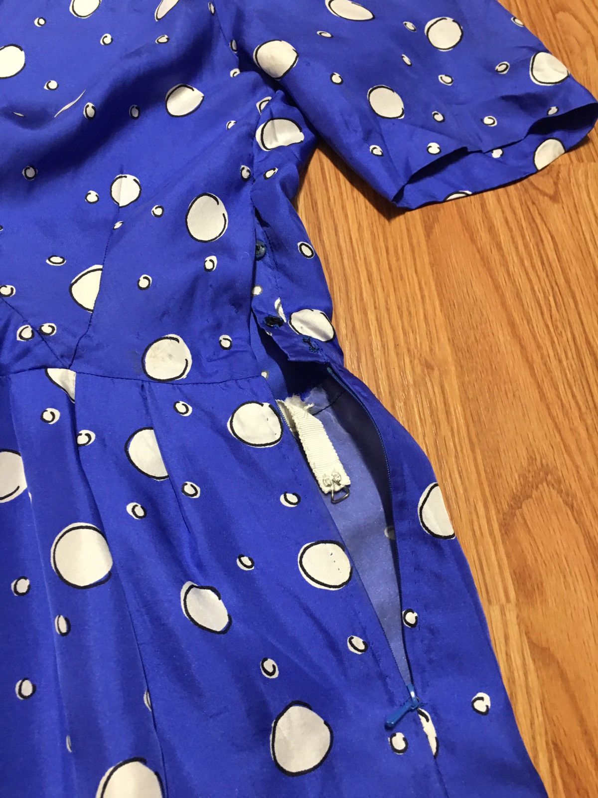 Givenchy × Vintage Givenchy Nouvelle Boutique Silk DressBlue White Polka Dots Size S / US 4 / IT 40 - 9 Thumbnail