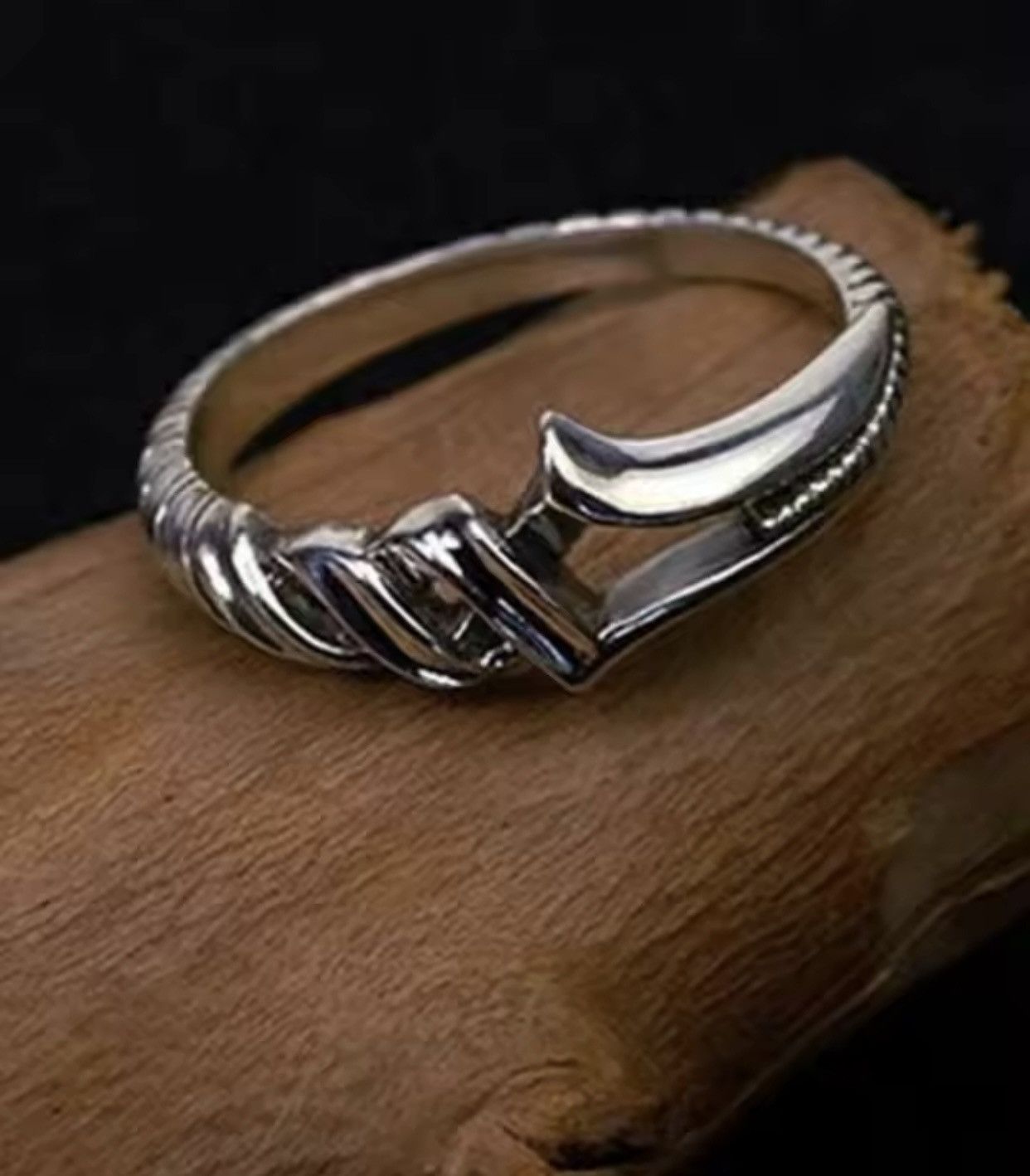 Jewelry × Vintage Spear Of Longinus Round Open Ring Size ONE SIZE - 1 Thumbnail