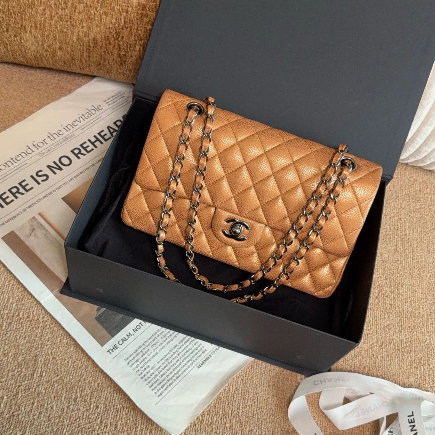 Chanel Pre-loved Bag Very good condition Size ONE SIZE - 1 Thumbnail
