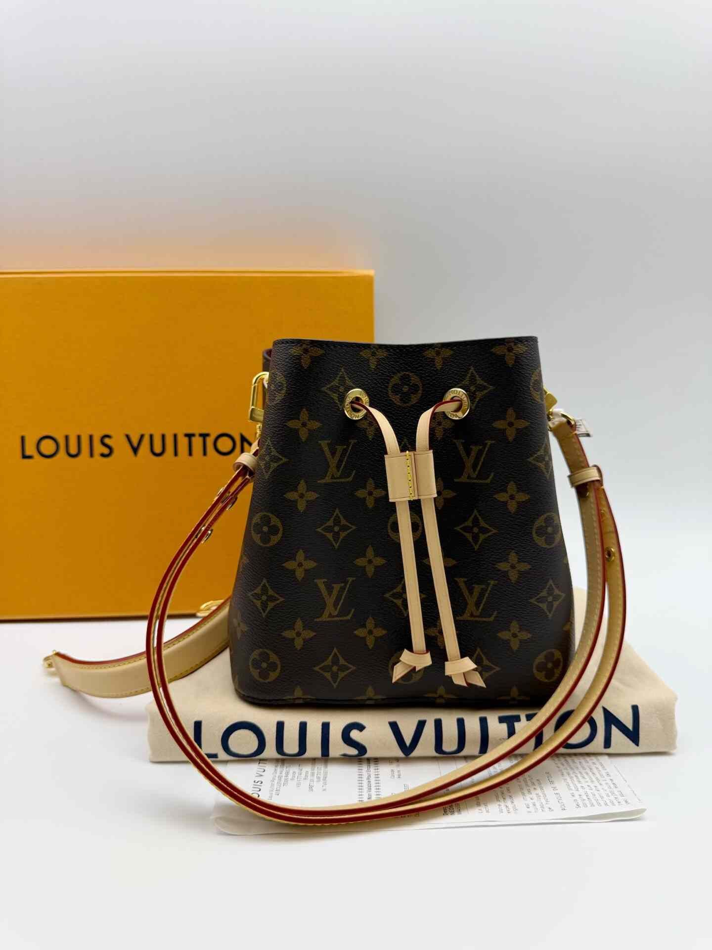 Louis Vuitton Pre-loved Bag Brand new condition Size ONE SIZE - 1 Thumbnail