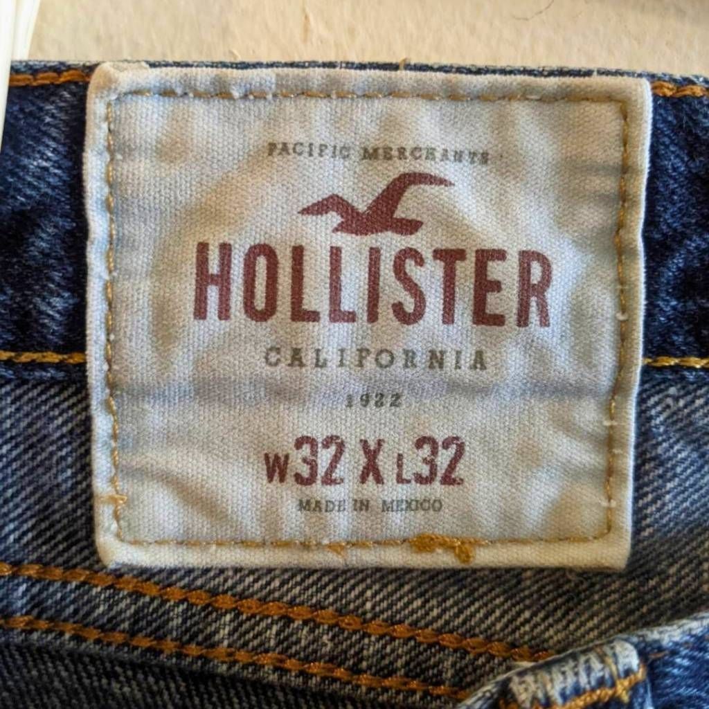 Hollister Hollister Men’s Distressed Straight Leg Jeans W32 L32 Medium Wash Button Fly Size US 32 / EU 48 - 9 Thumbnail