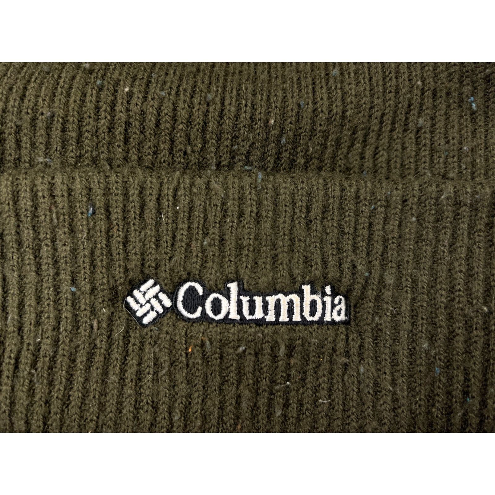 Logo 7 Columbia Beanie Hat Adult One Size Green Knit Embroidered Logo 100% Acrylic Beanie Size ONE SIZE - 2 Thumbnail