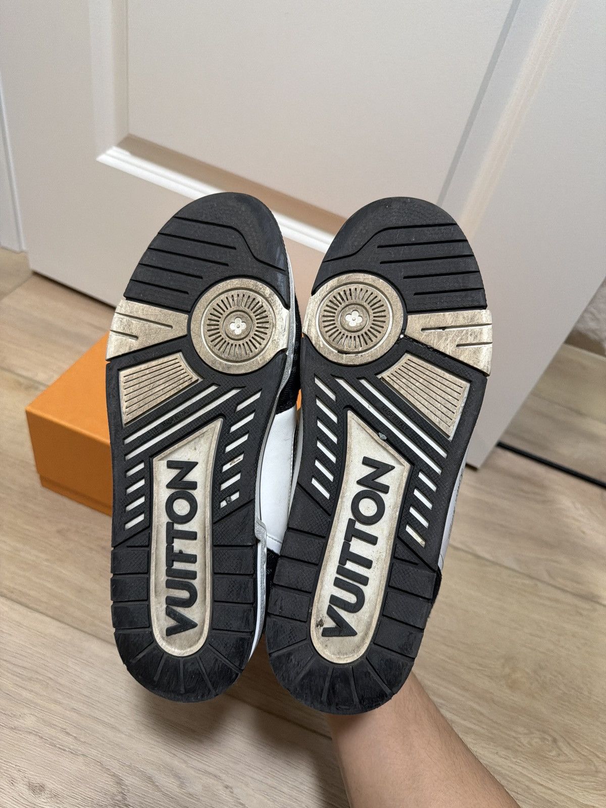 Louis Vuitton Louis Vuitton trainers Size US 11 / EU 44 - 6 Thumbnail